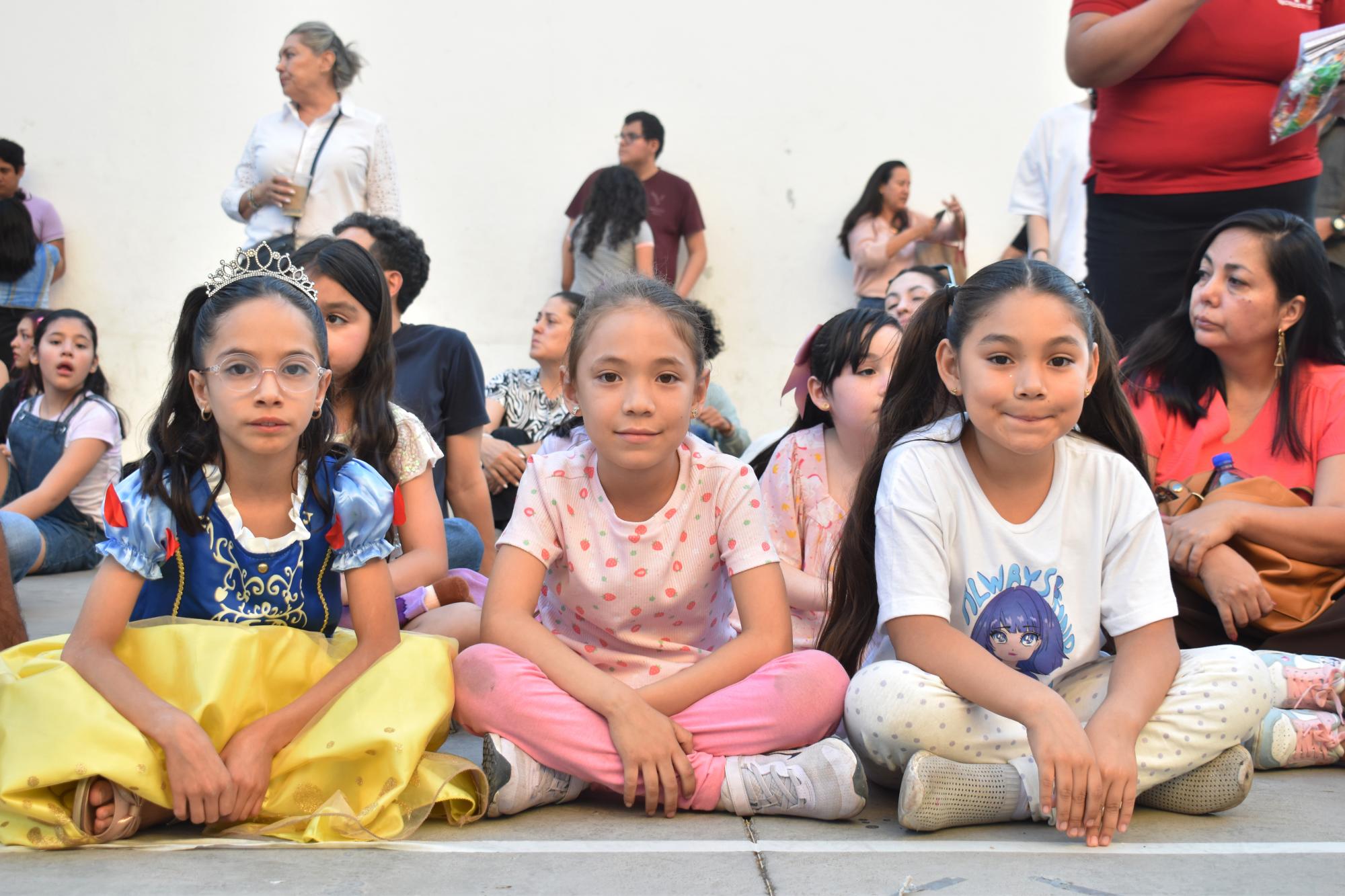 $!Gretel González, Astrid González y Dulce María Gámez.