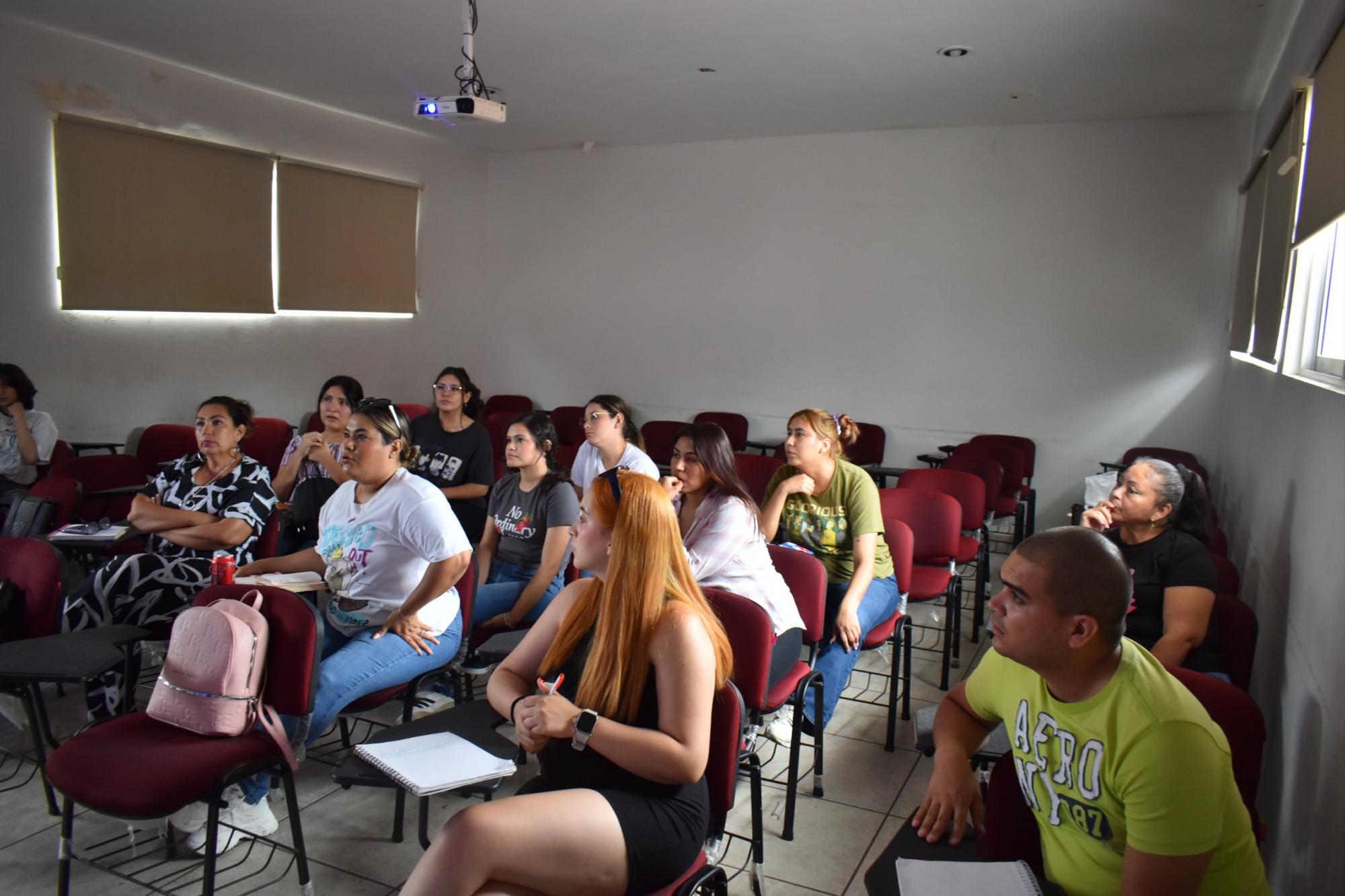 $!Imparte Cruz Roja Taller de primeros auxilios a la ciudadanía mazatleca