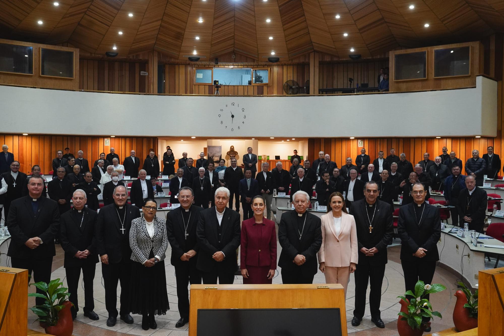 $!Llaman obispos de México a generar un diálogo para restablecer la paz