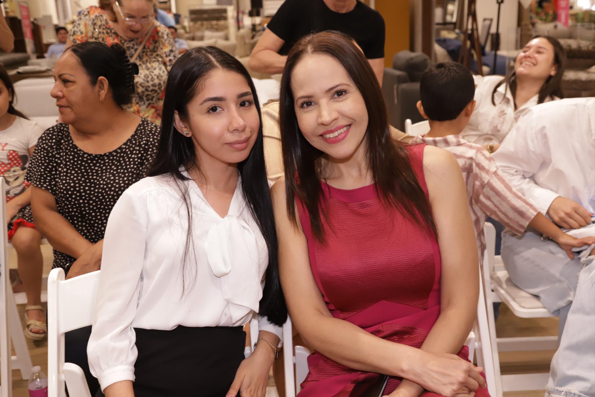 $!Fernanda Arámburo y Elvira Nuñez.