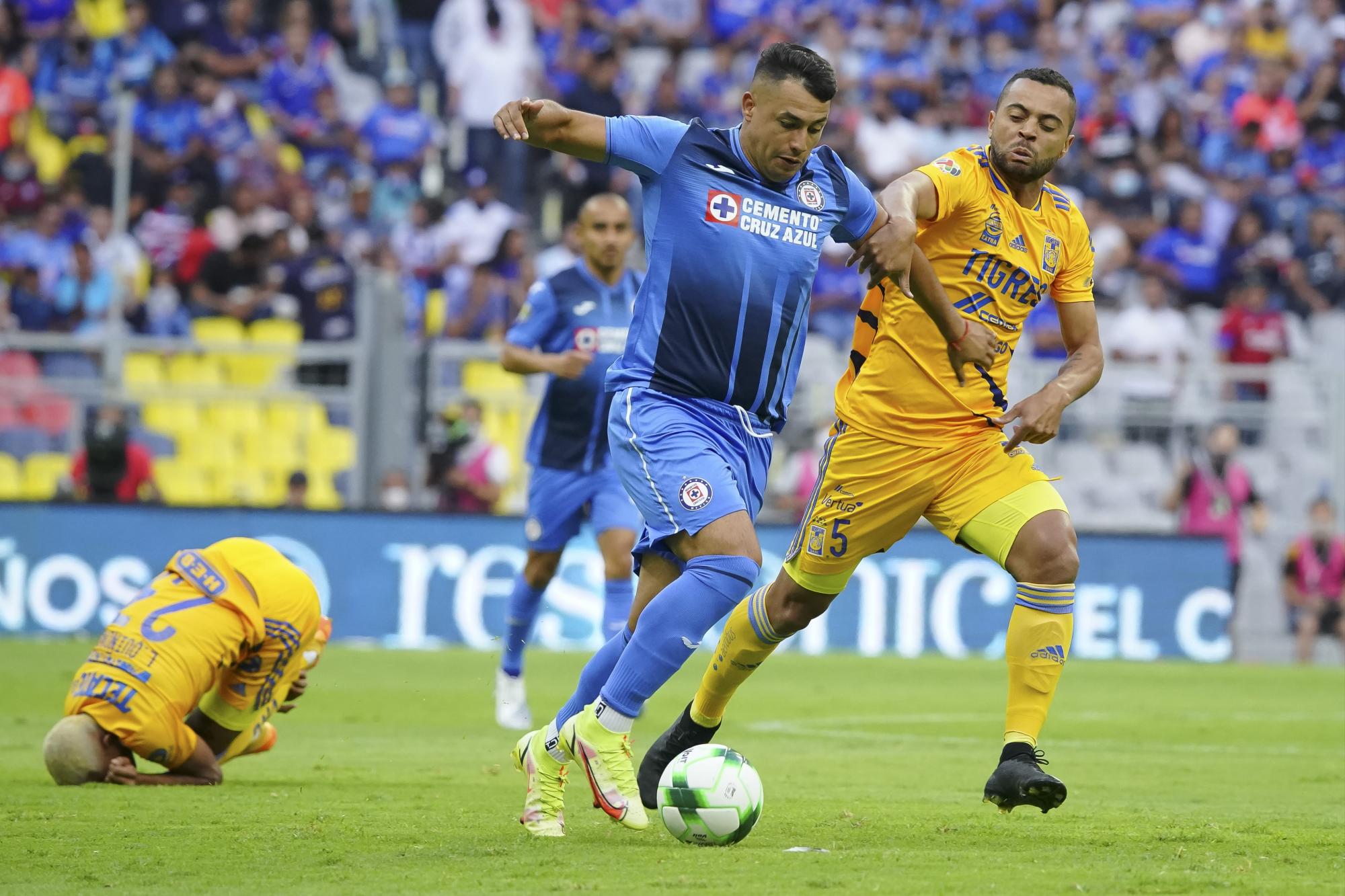 $!Cruz Azul no aprovecha y cae en el Azteca ante Tigres