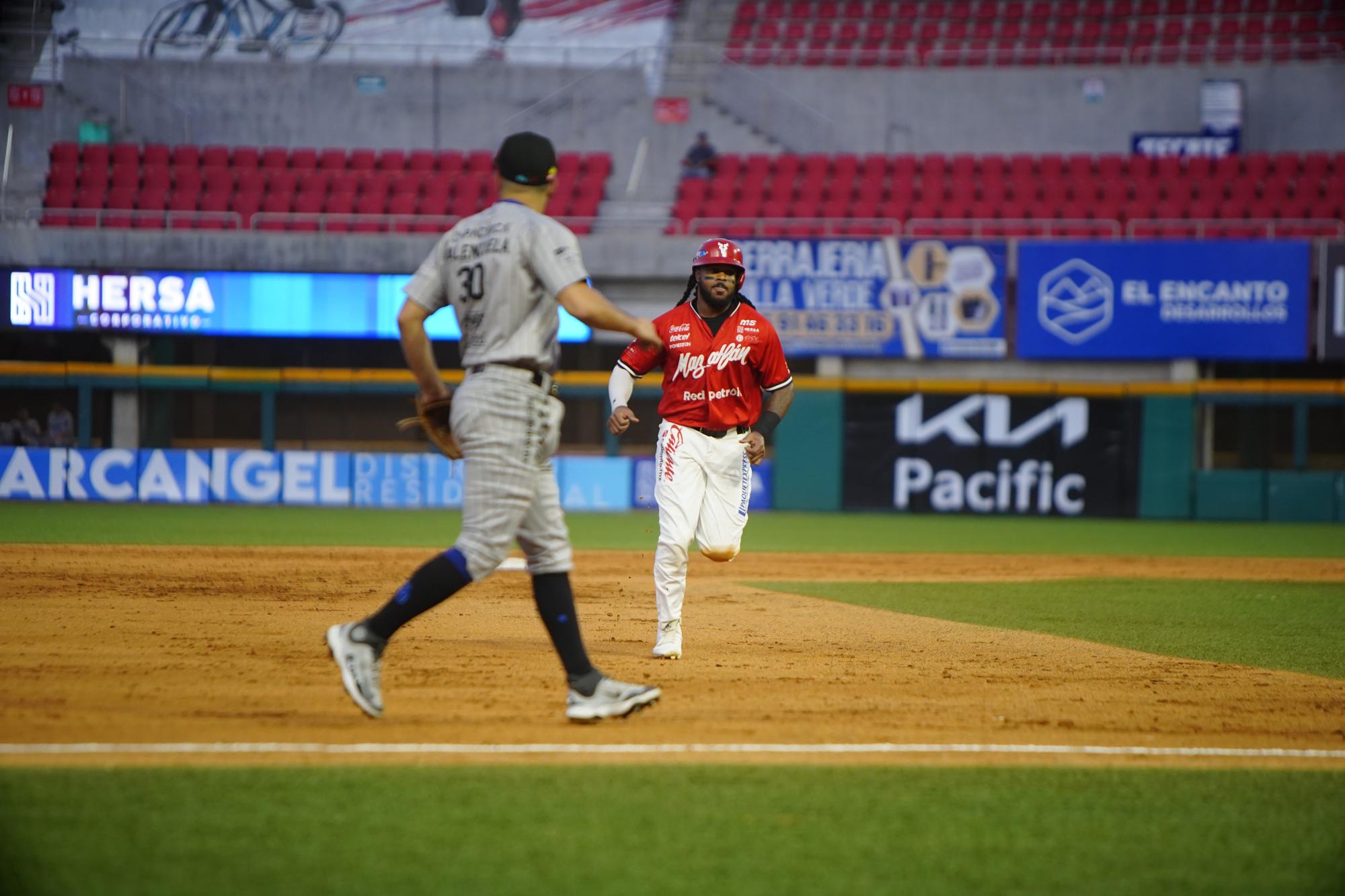 $!Se desmorona pitcheo de Venados y Yaquis empareja la serie