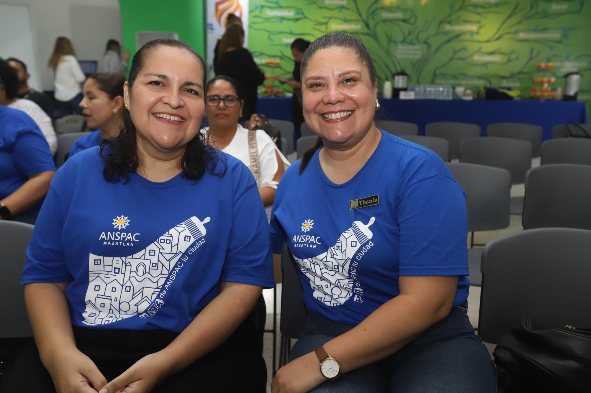 $!Martha Rodríguez y Thania Valdés.