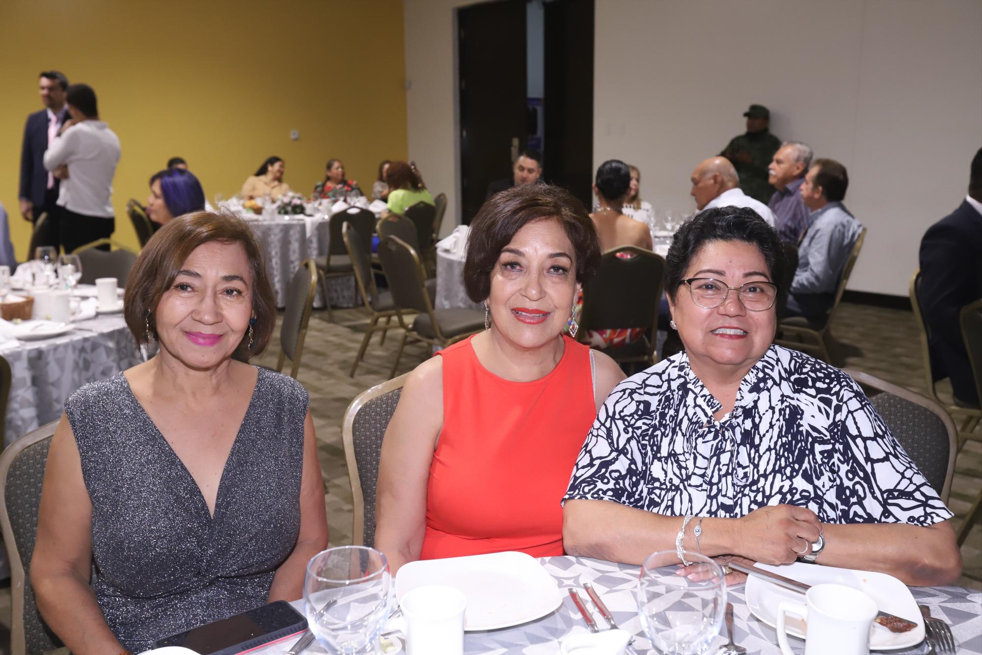 $!Patricia Arispuro, Yolanda Gutiérrez y María de Jesús Velázquez.