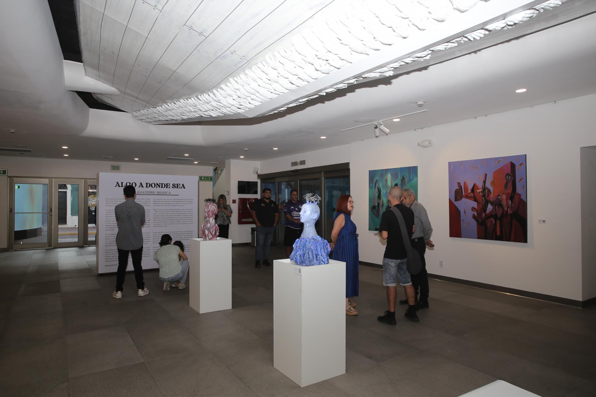 $!La exposición comprende 12 piezas y seis esculturas, y estará por alrededor de dos meses en exhibición.