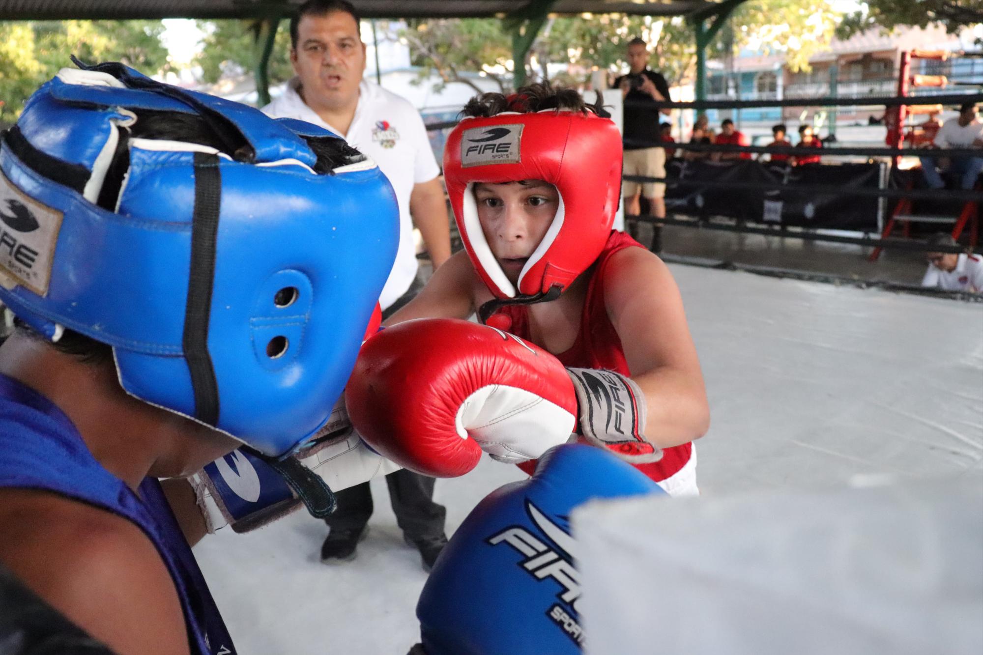 $!Lucen jóvenes promesas en el Torneo Municipal de Box Imdem