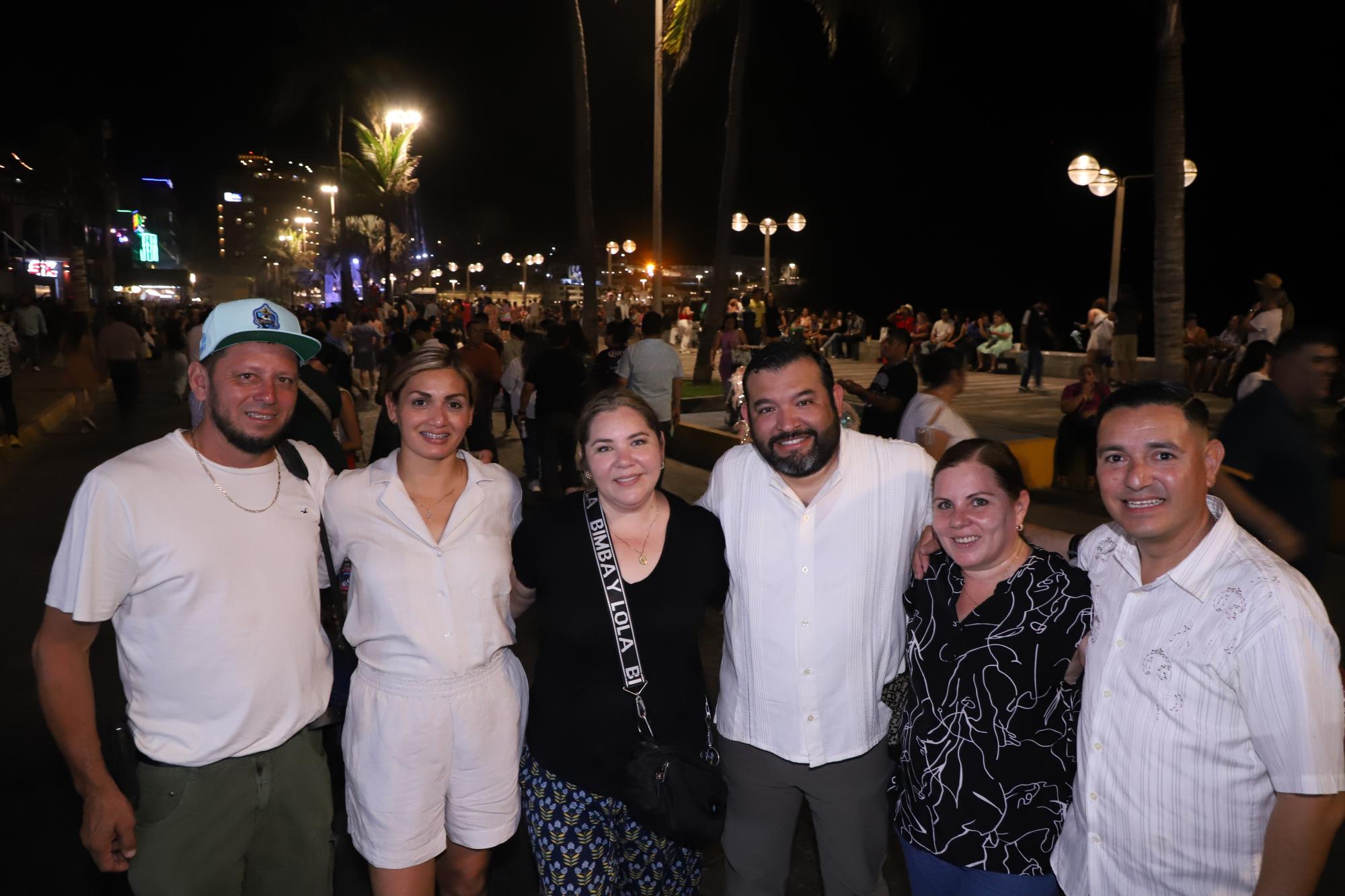 $!Geovanni Orduño, Jéssica Sáenz, Georgina Tirado, Jorge Escobar, Yatzibe Salinas y Víctor Zavala.