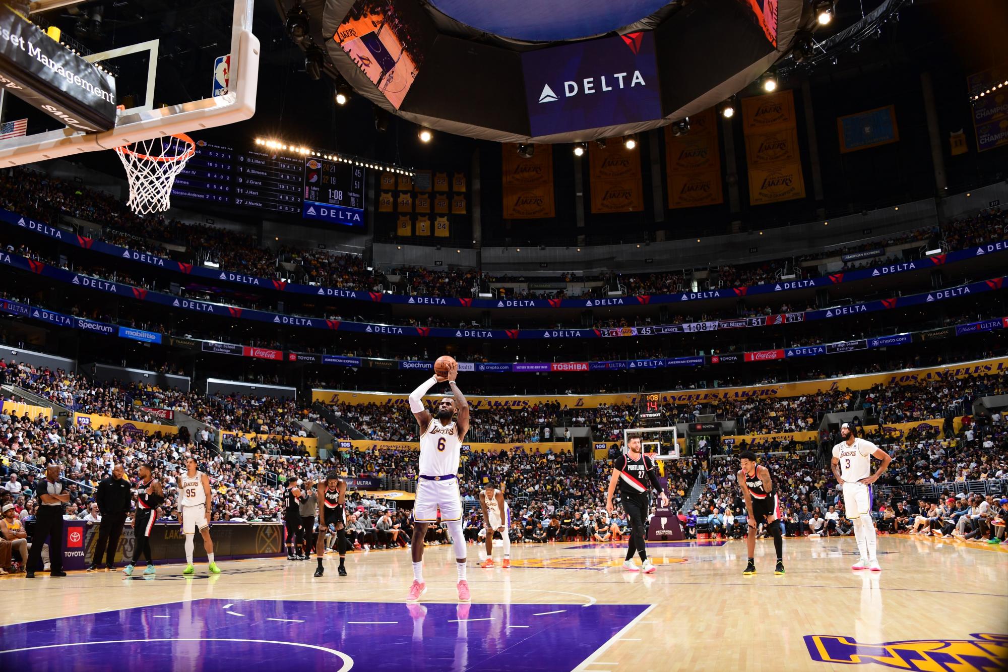 $!Trail Blazers le niega a Lakers su primera victoria de la campaña