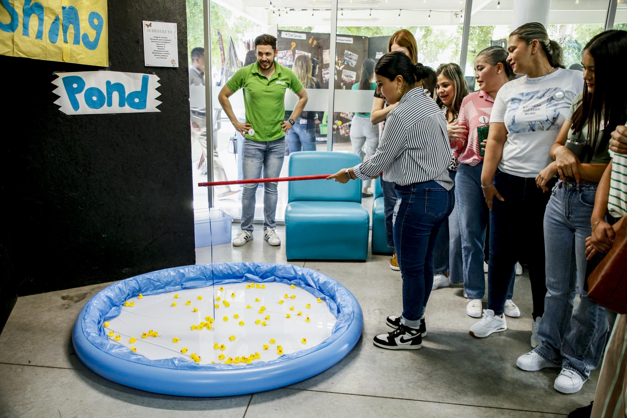 $!Diversas actividades desarrollan los docentes durante el congreso.