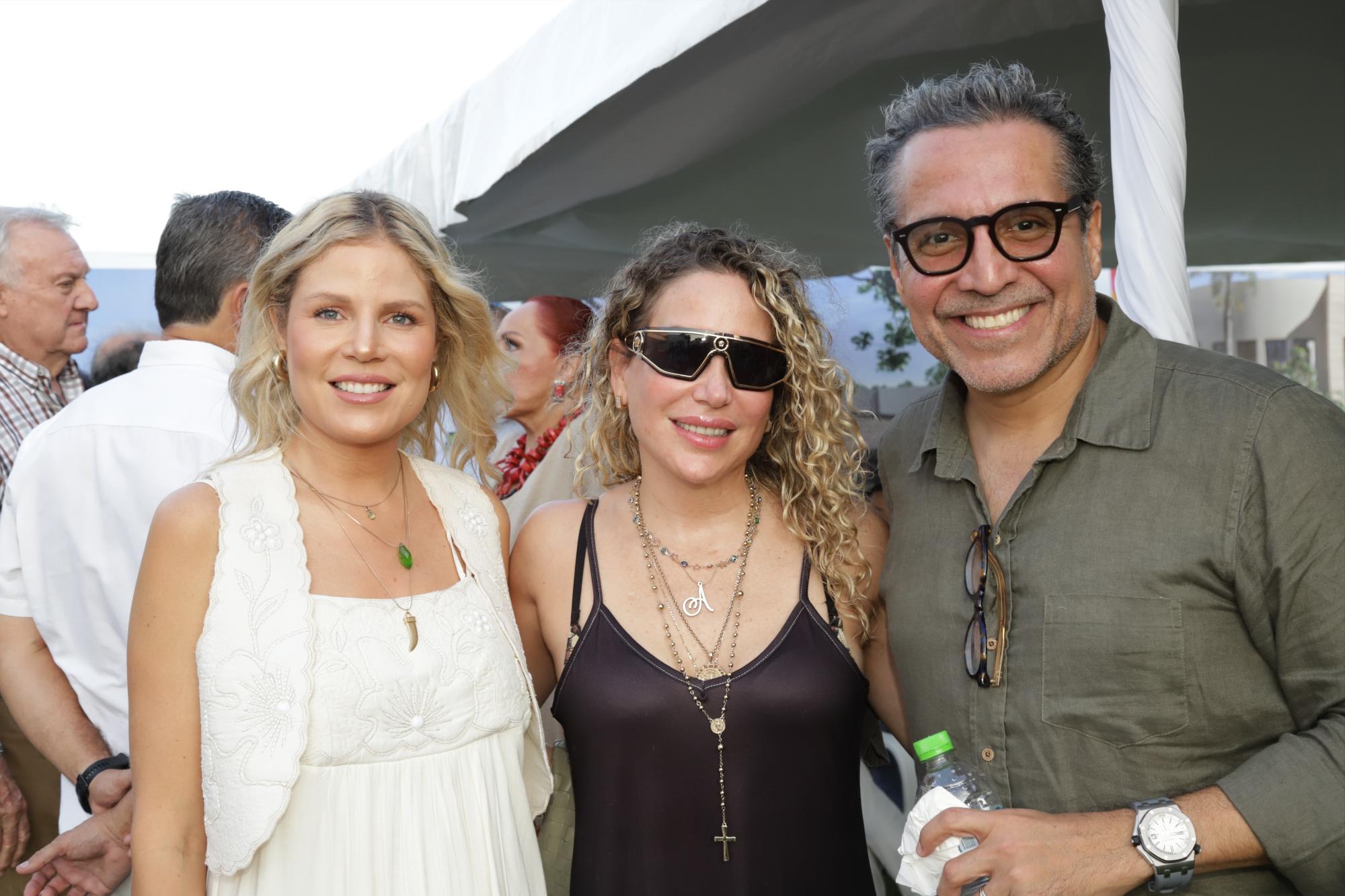 $!Natalia García, Alejandra Barros y Luis Osuna Vidaurri.