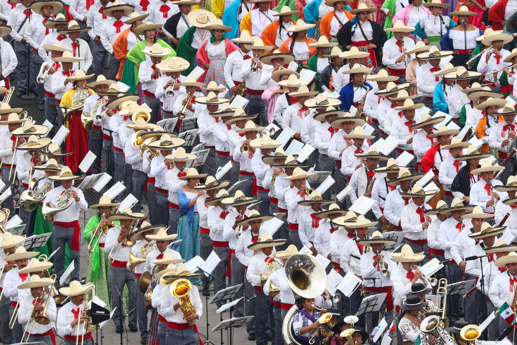 $!Sheinbaum encabeza su primer desfile como Comandanta Suprema de las Fuerzas Armadas