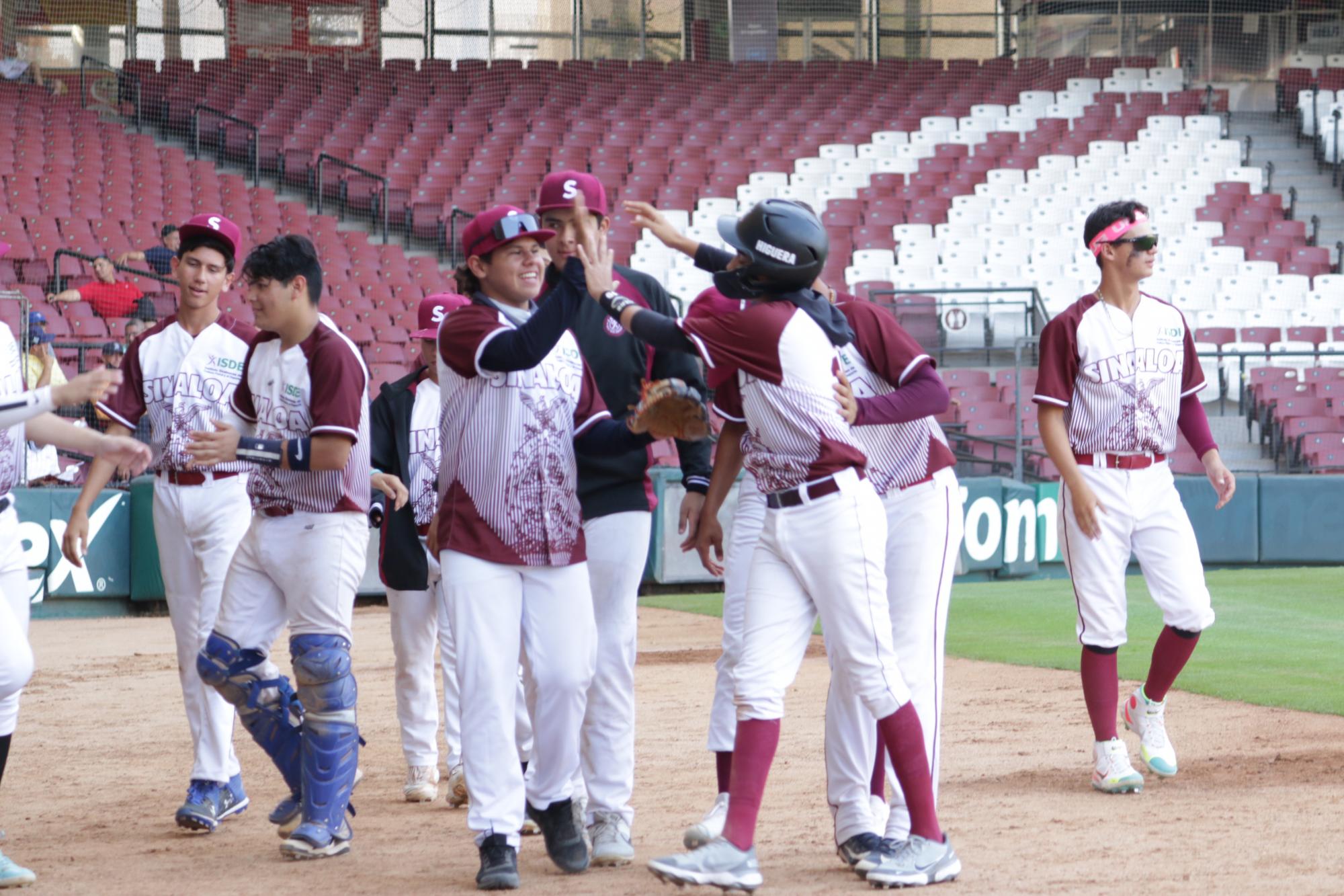 $!Sinaloa se apunta par de triunfos en la Junior del beisbol de los Juegos Nacionales Conade