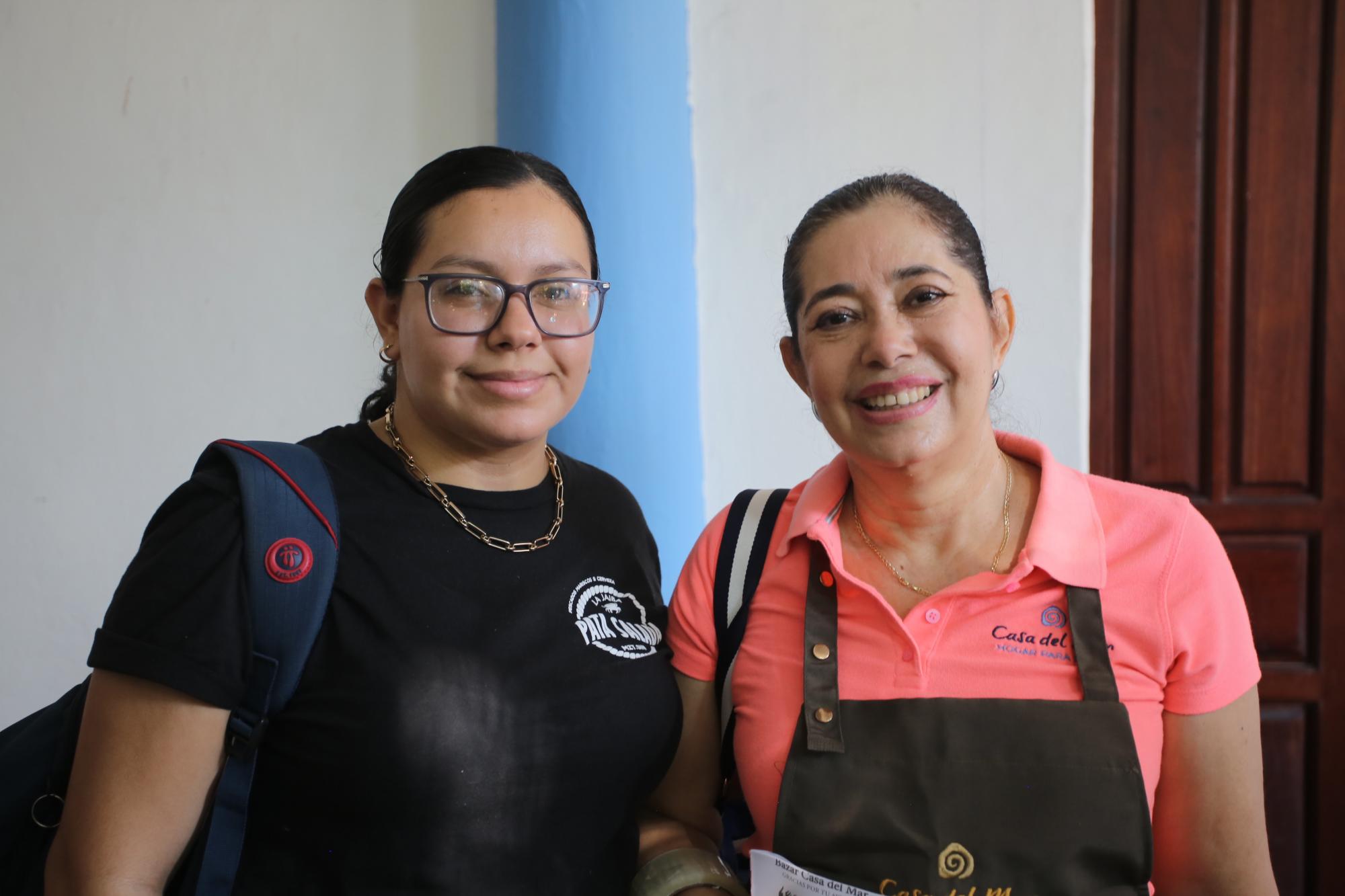 $!Alondra Bañuelos y Ana Higuera.