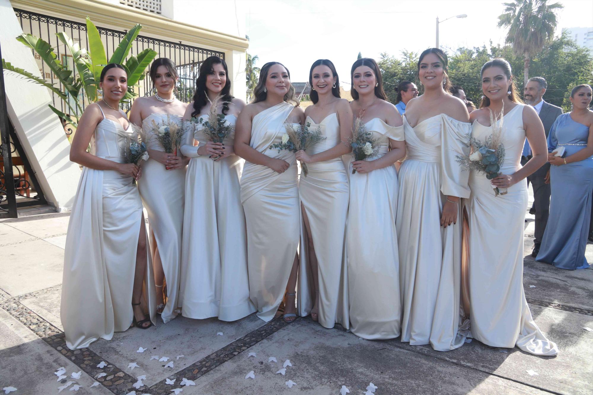 $!Mabel Valenzuela, Larisa Bañuelos, Samantha Félix, Yolva Rodríguez, Rebeca Santoyo, Gina Hernández, Natalia Montoya y Alondra Villela.