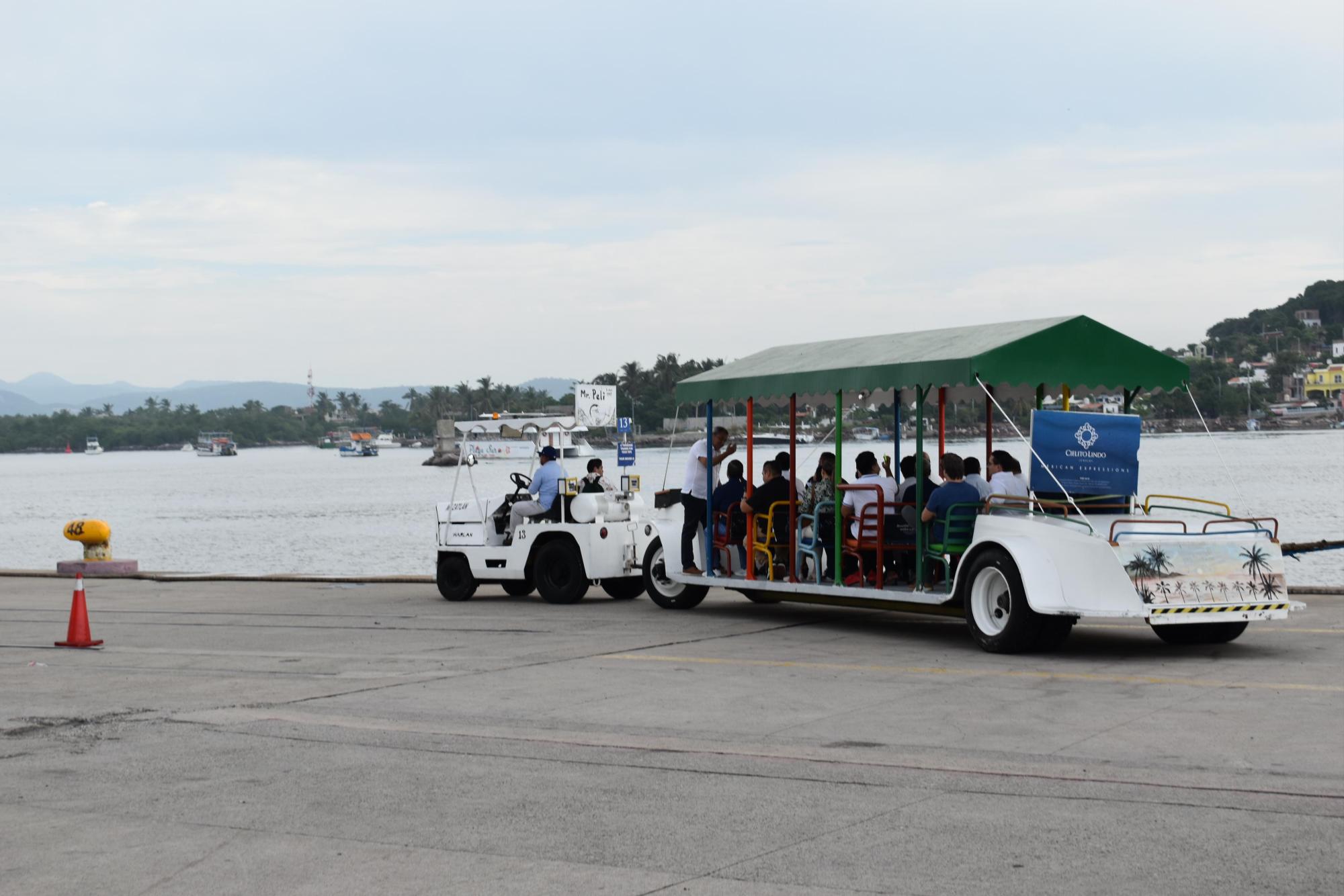 $!Muestran a directivos y ejecutivos navieros la terminal de cruceros turísticos de Mazatlán