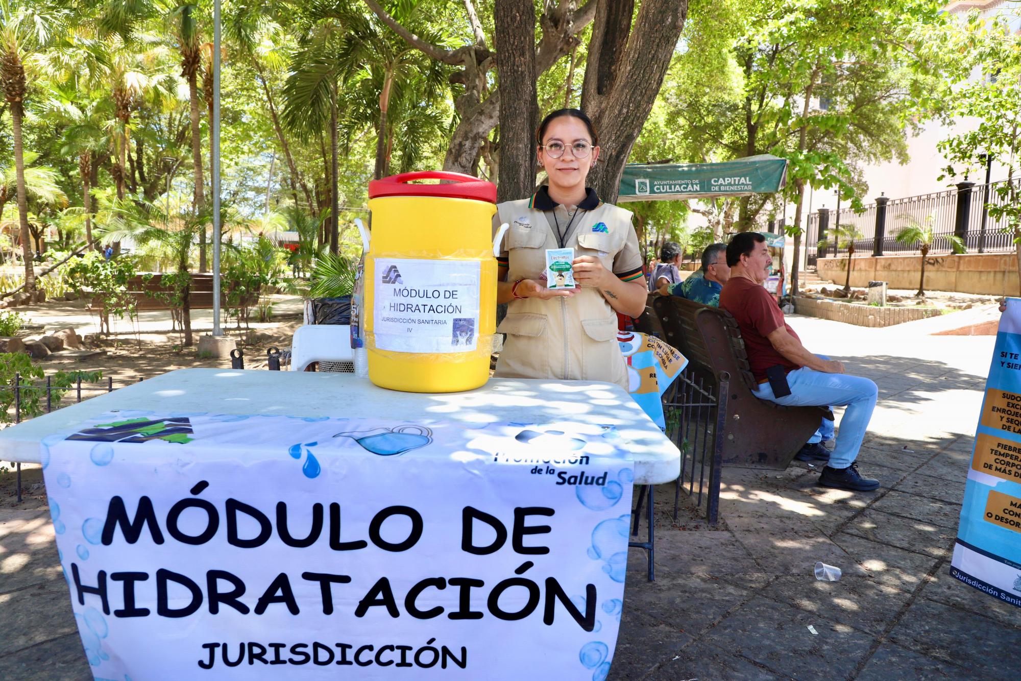 $!Instalan puntos de hidratación en municipios de Sinaloa