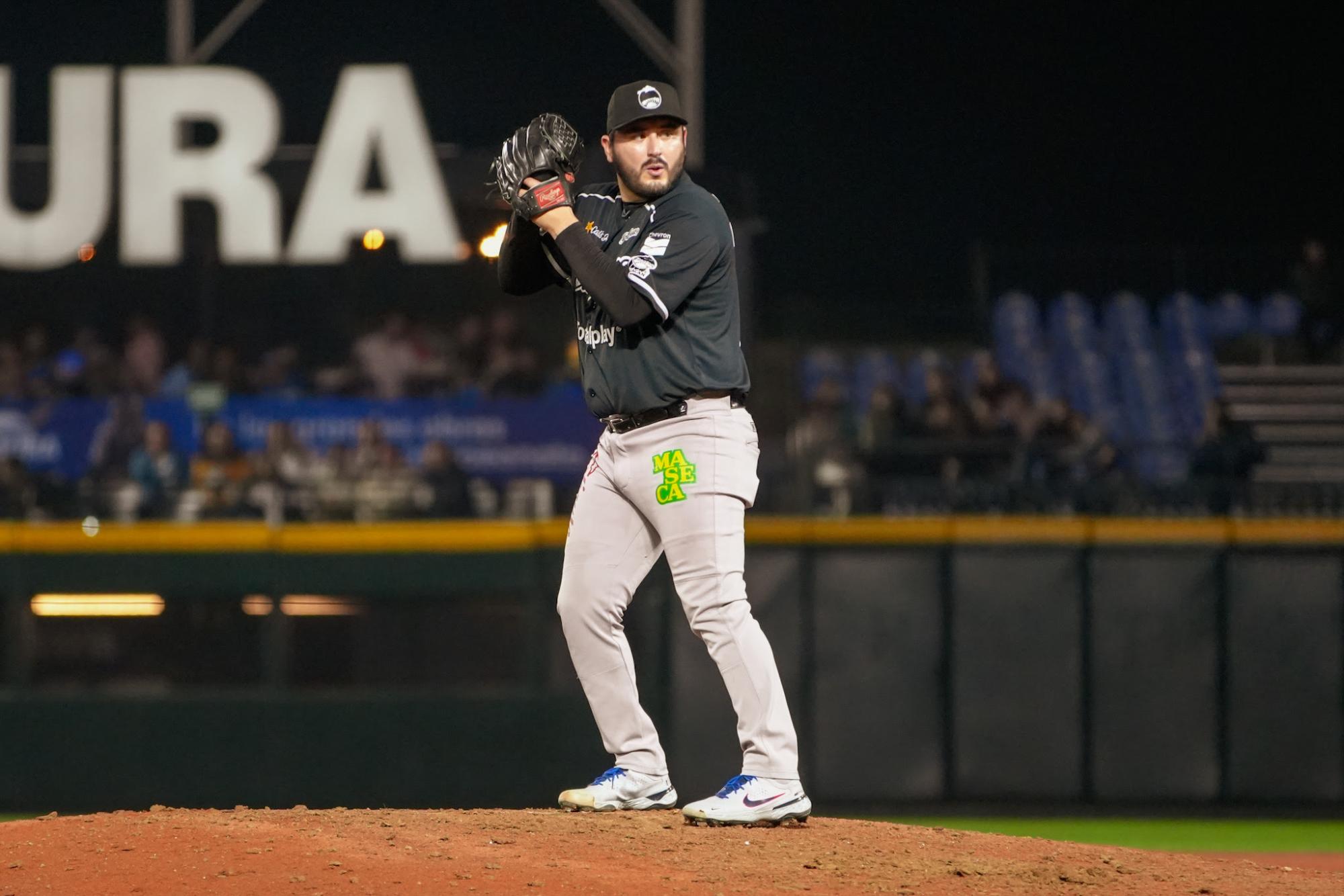 $!Aldo Montes y Carlos Machorro, de Tomateros de Culiacán, jugarán en Venezuela