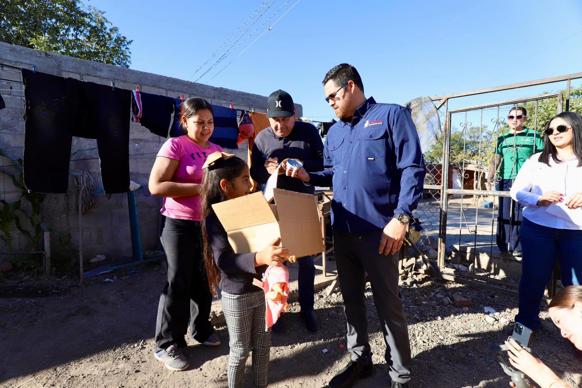 $!Acude Salud Sinaloa a revisar 100 cuarterías de Adolfo Ruiz Cortines y Juan José Ríos