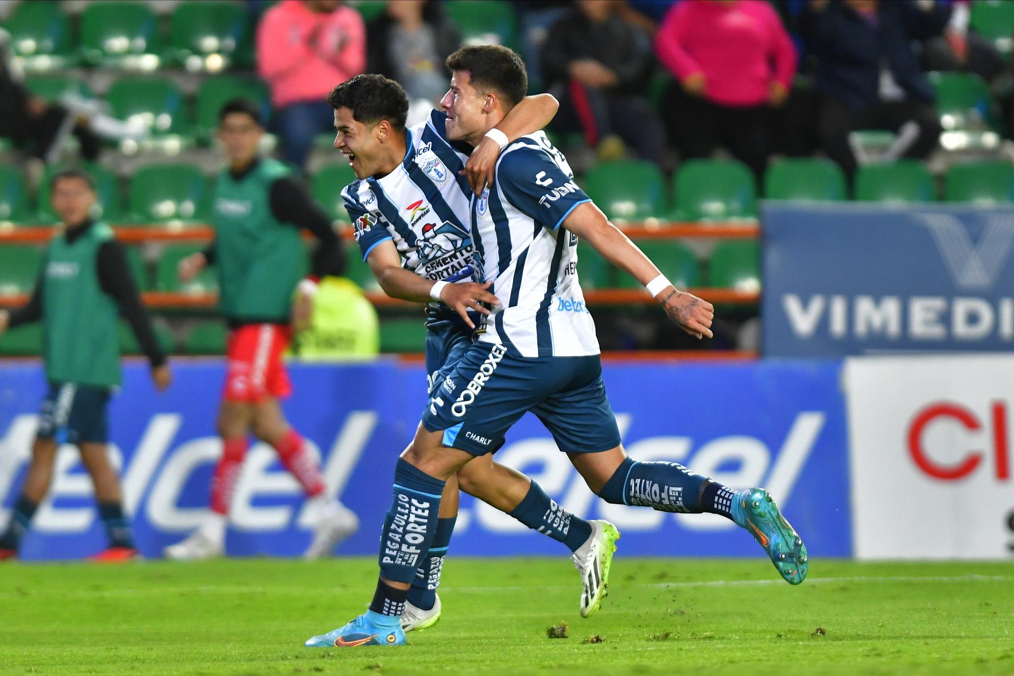 $!Cruz Azul vuelve a las andadas y cae ante Pachuca