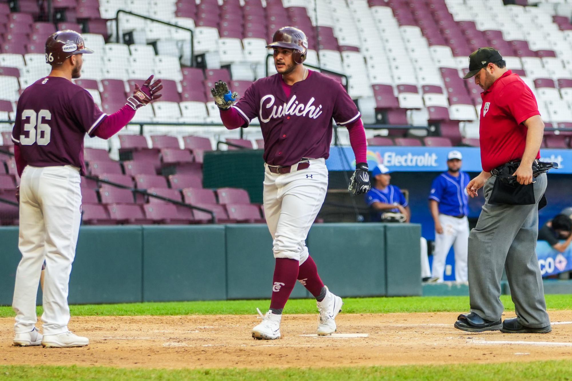 $!Tomateros inician juegos de pretemporada con victoria