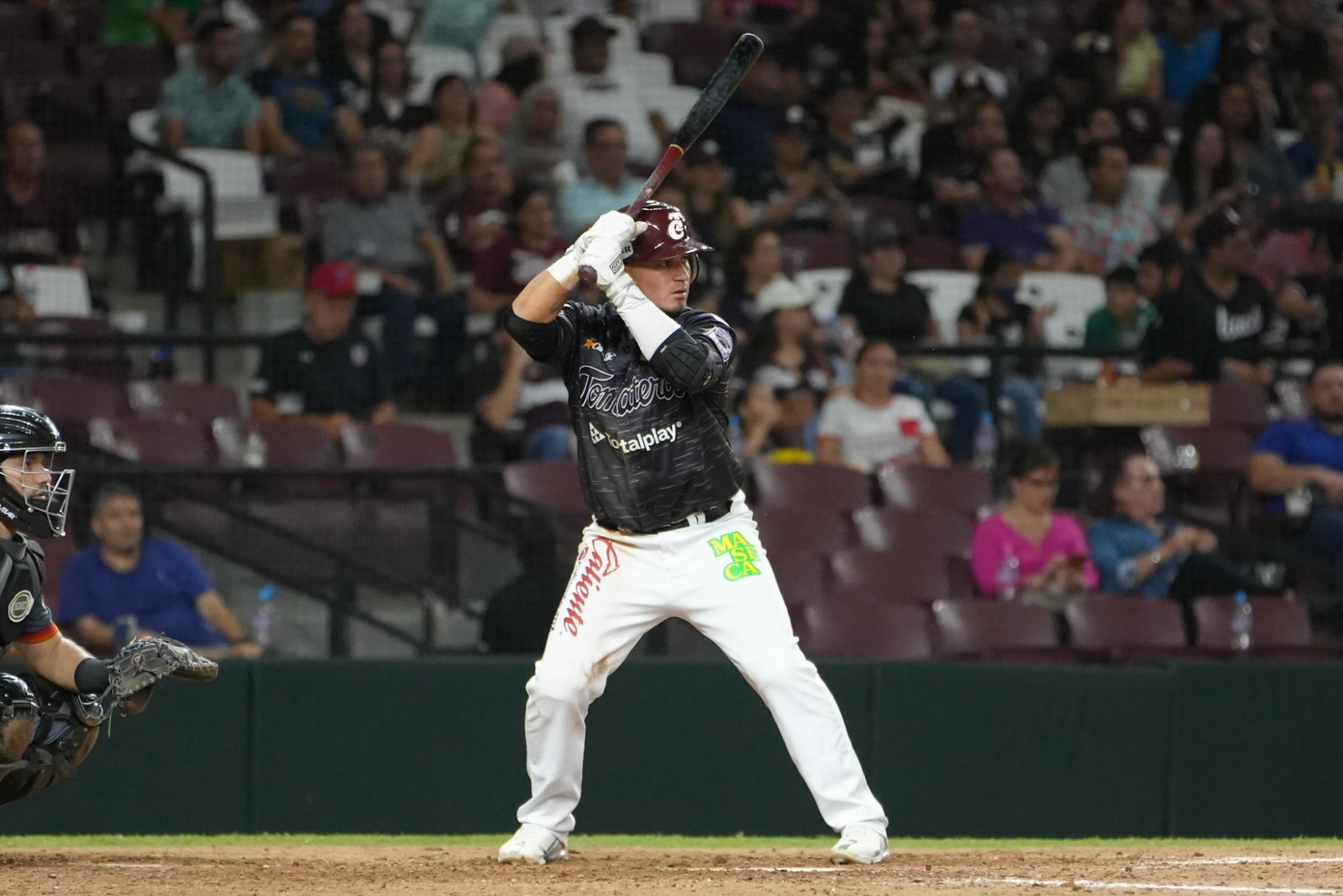 $!Naranjeros de Hermosillo se queda con la Serie Rosa en Culiacán