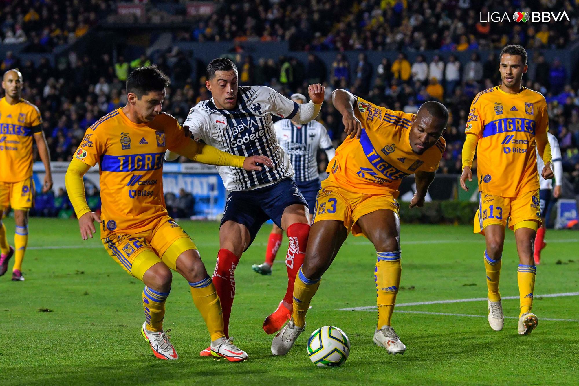 $!Luis Romo da a Rayados el Clásico Regio