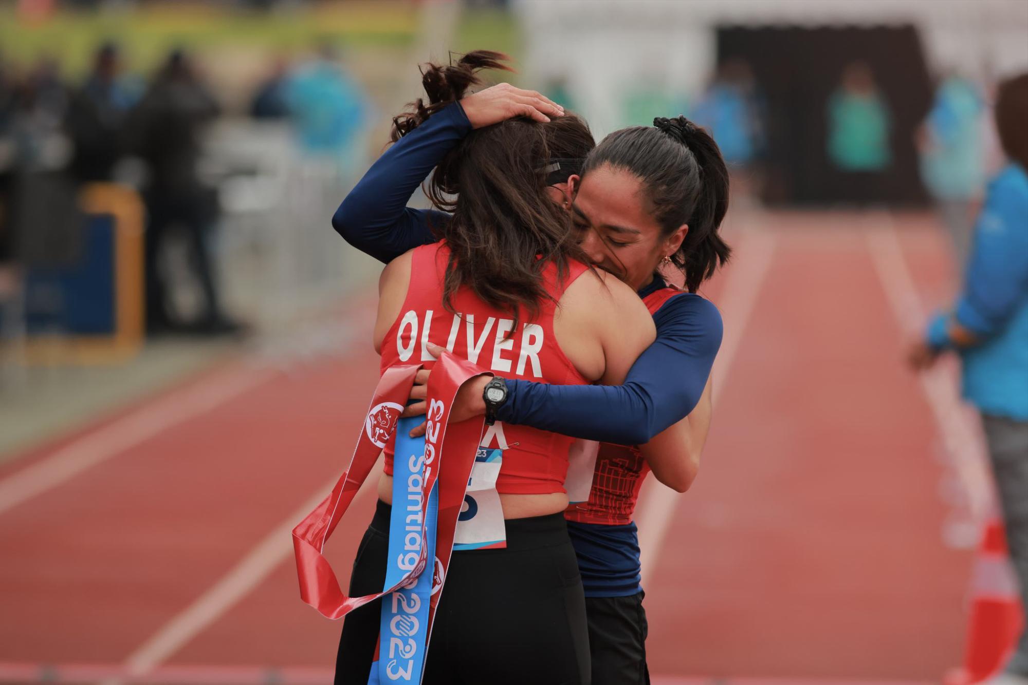 $!Mayan Oliver se lleva el oro y el boleto a París 2024 en pentatlón moderno de Santigo 2023