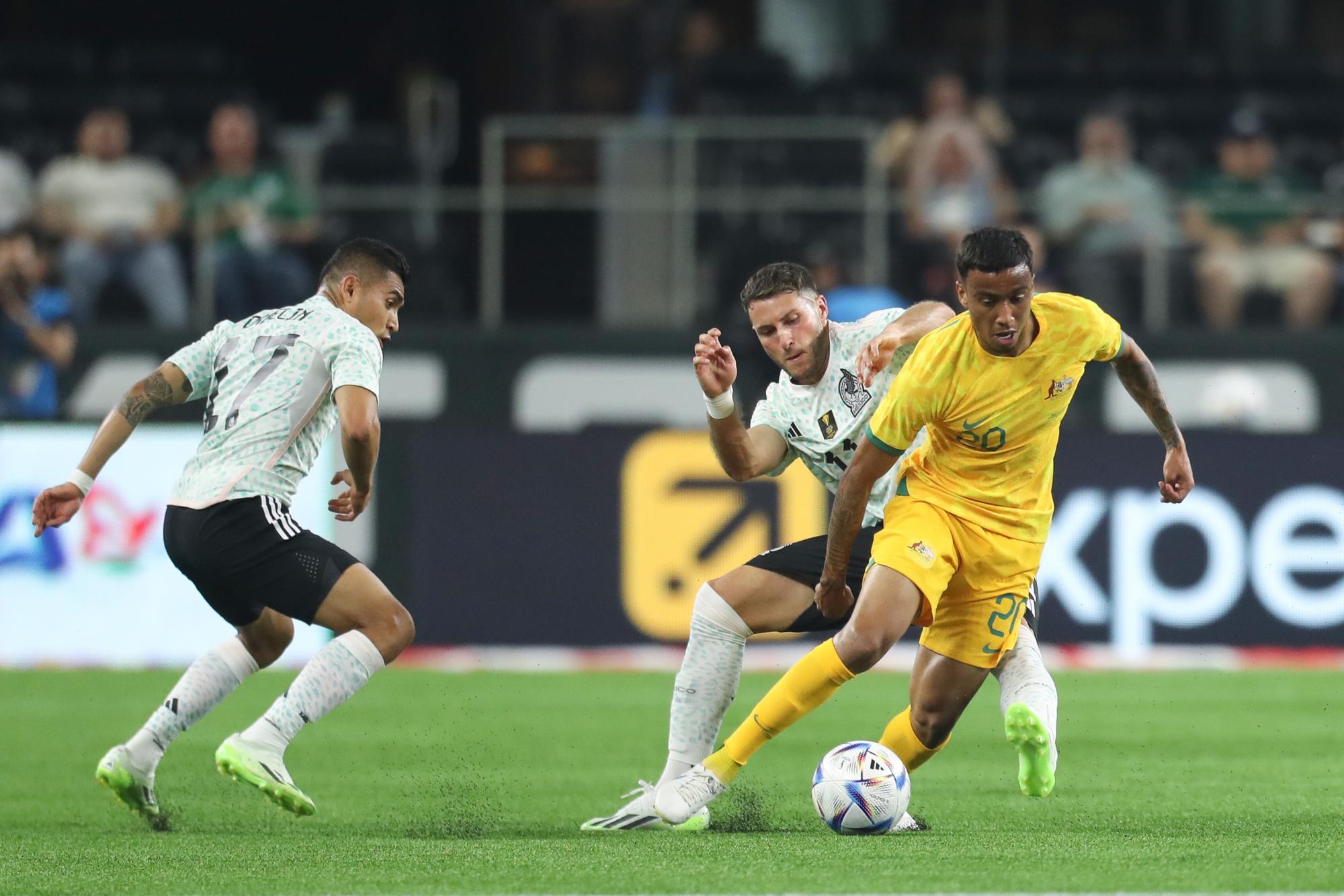 $!‘Chino’ Huerta rescata el empate de México ante Australia