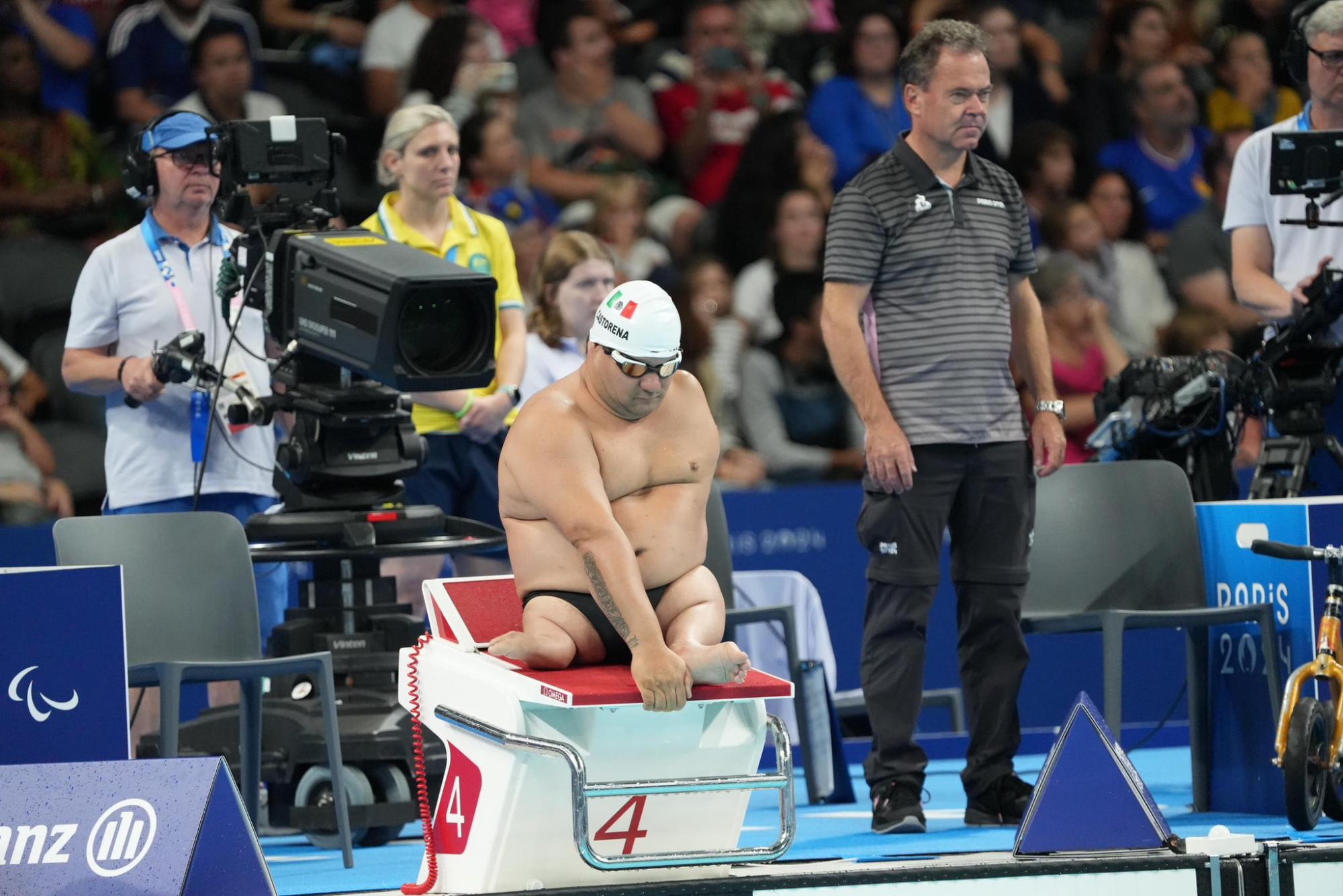 $!Arnulfo Castorena refrenda oro paralímpico en 50 metros pecho de París 2024