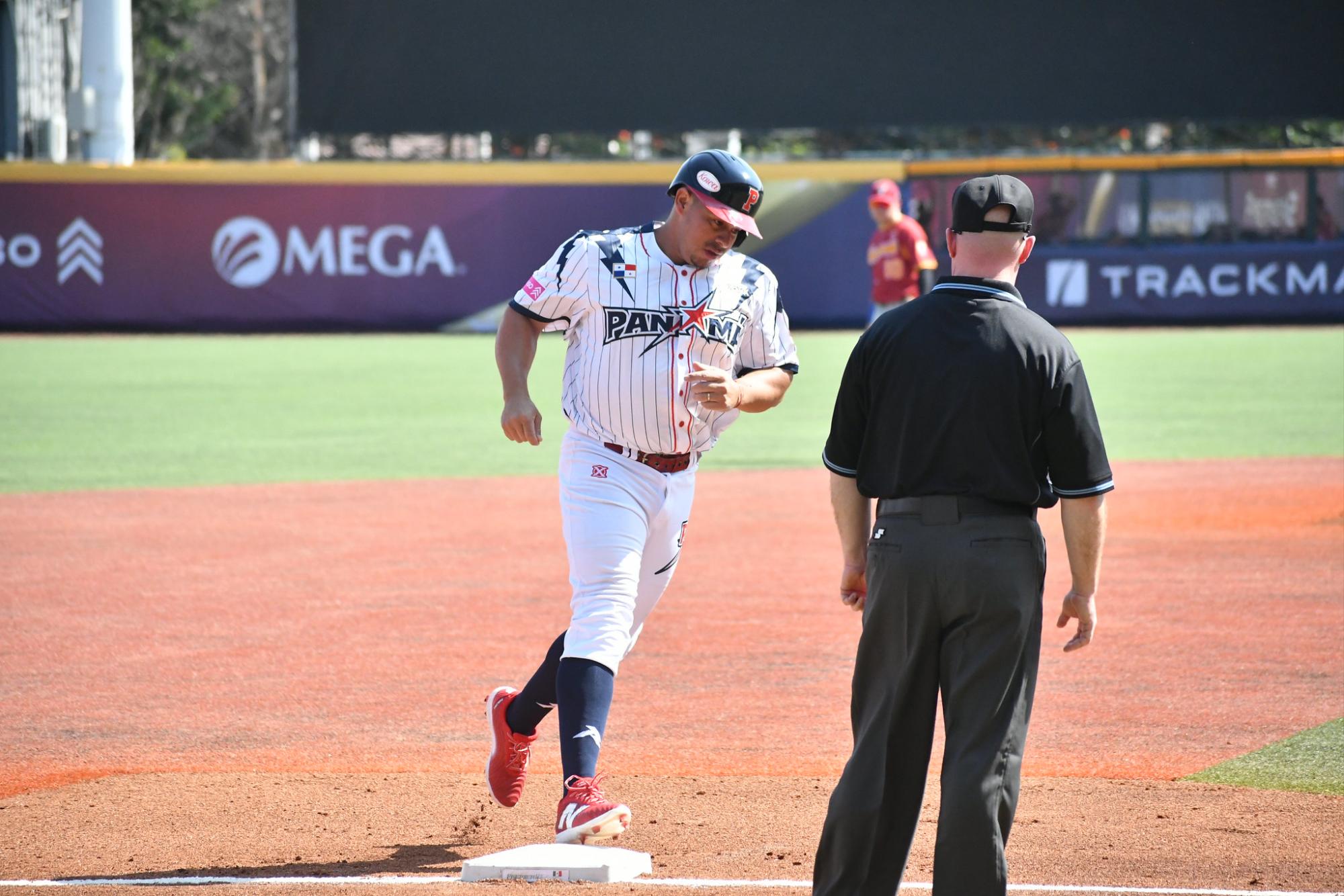 $!Panamá vence a Venezuela en segunda jornada del Premier12