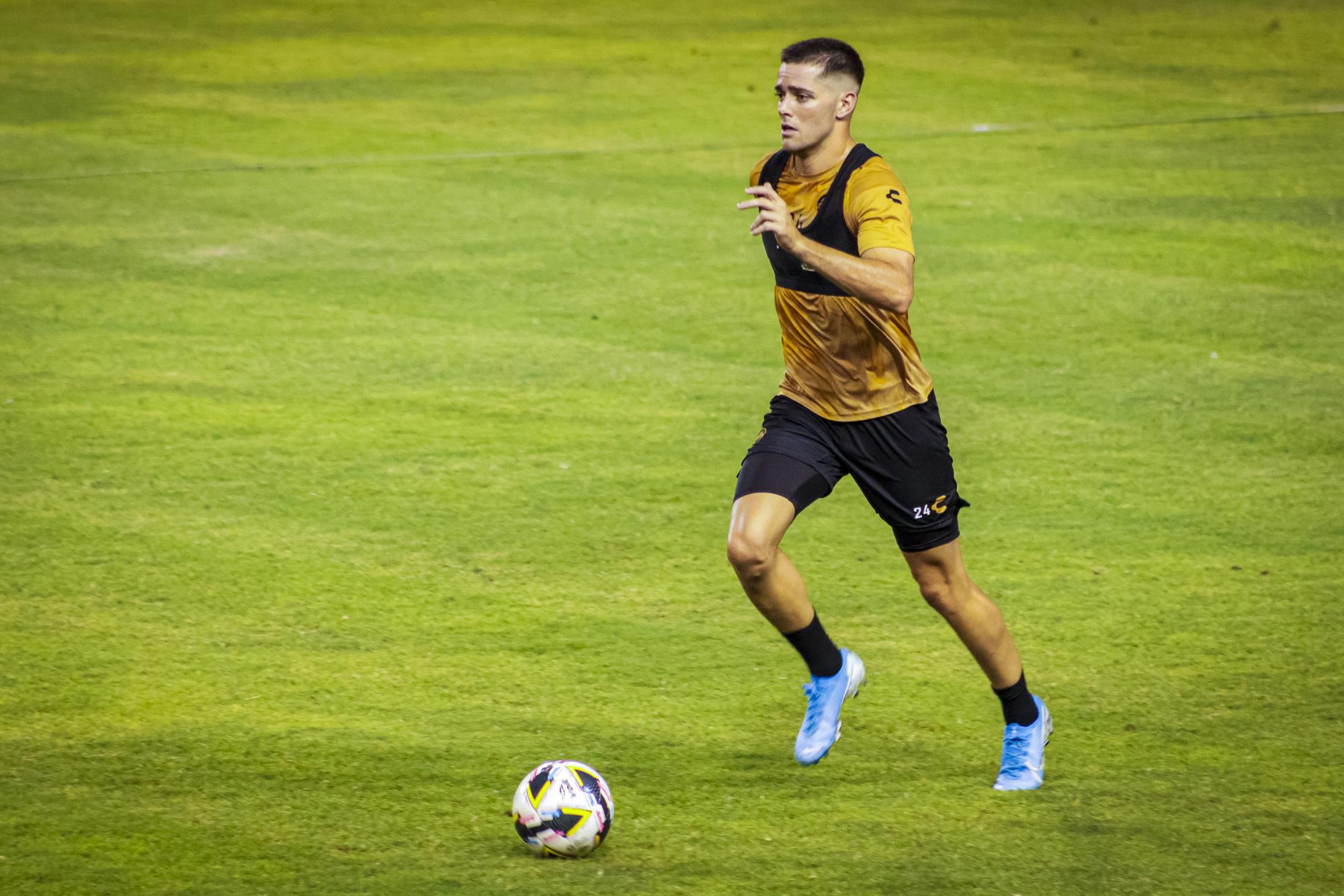 $!Dorados y ‘Loco’ Abreu buscan ante Leones Negros su primer triunfo del Apertura 2024