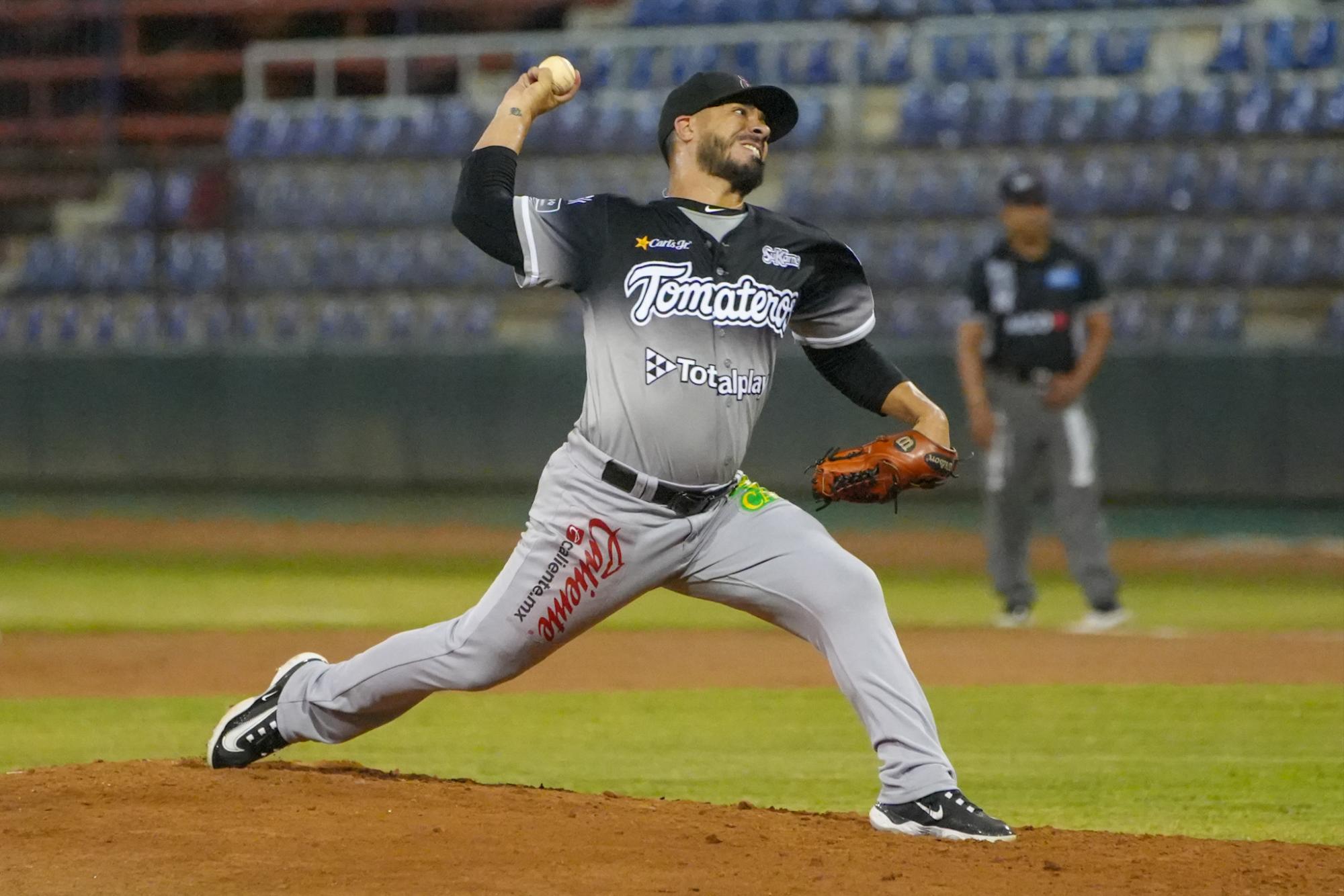 $!Tomateros de Culiacán cae en dramático duelo ante Mayos en Navojoa