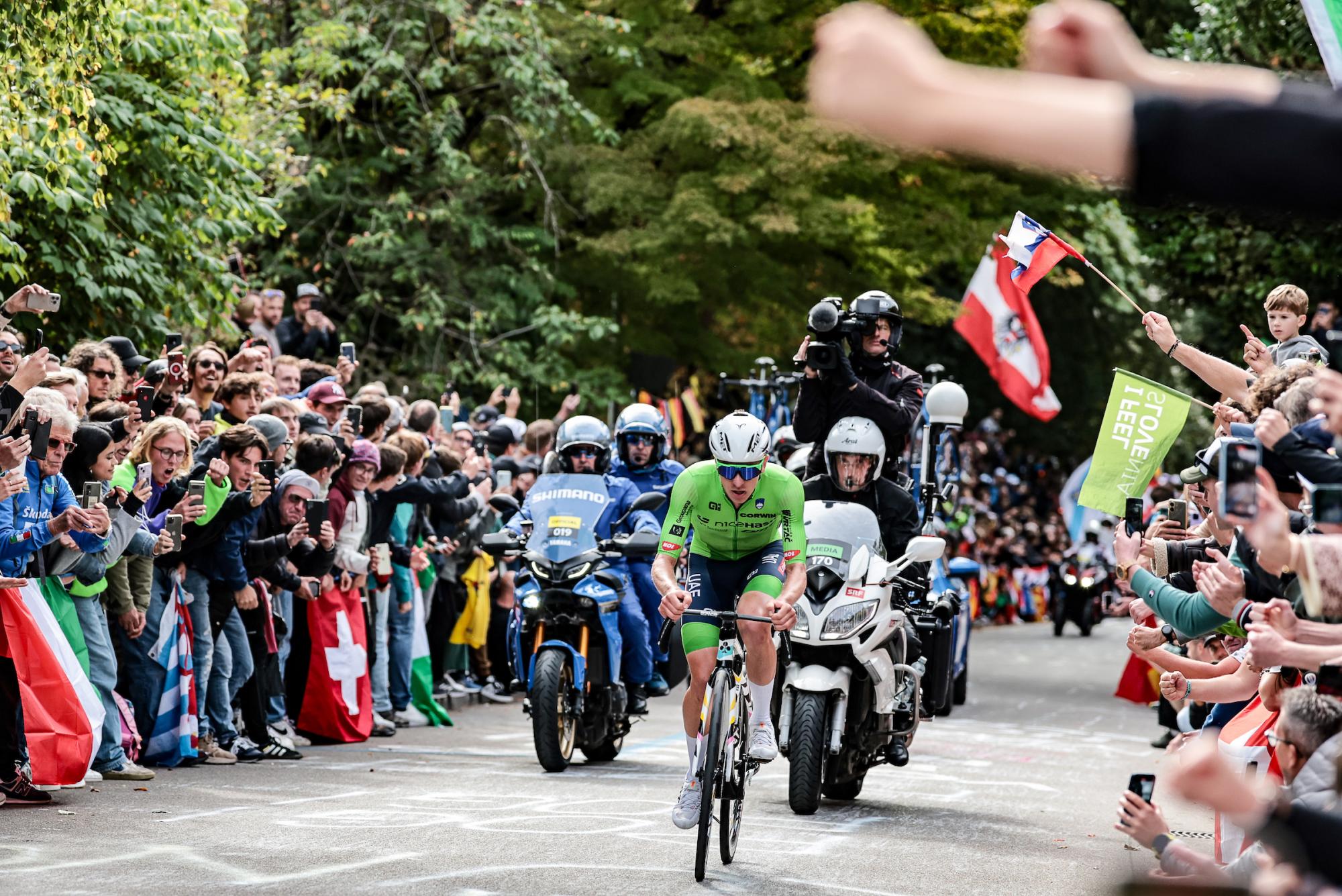 $!Tadej Pogacar conquista en solitario el Mundial de Ciclismo de Ruta en Zúrich