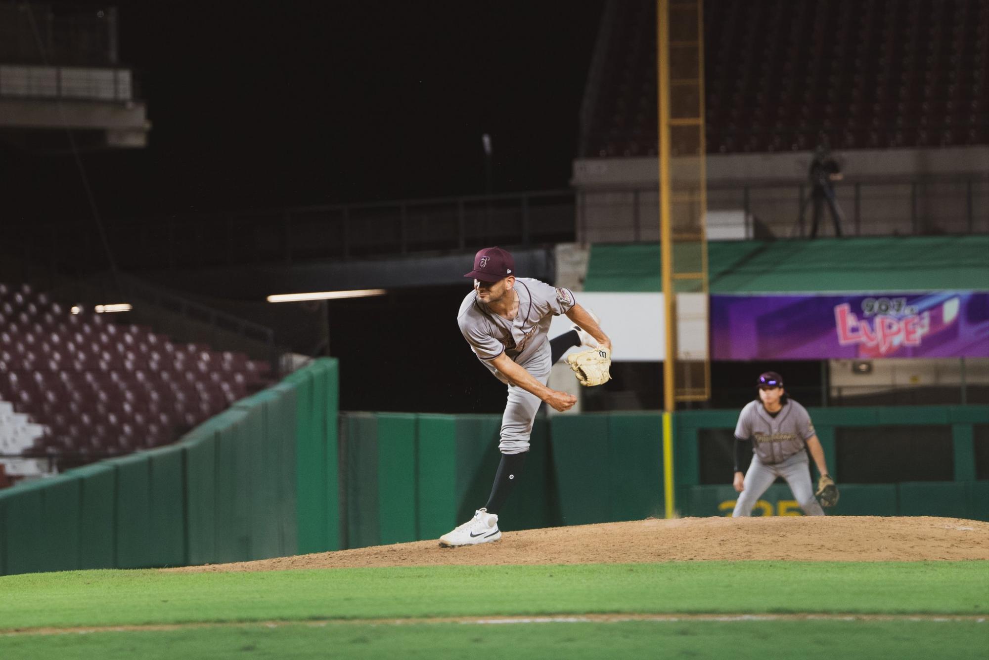 $!Luce bateo de Tomateros de Culiacán en juego de preparación ante JAPAC