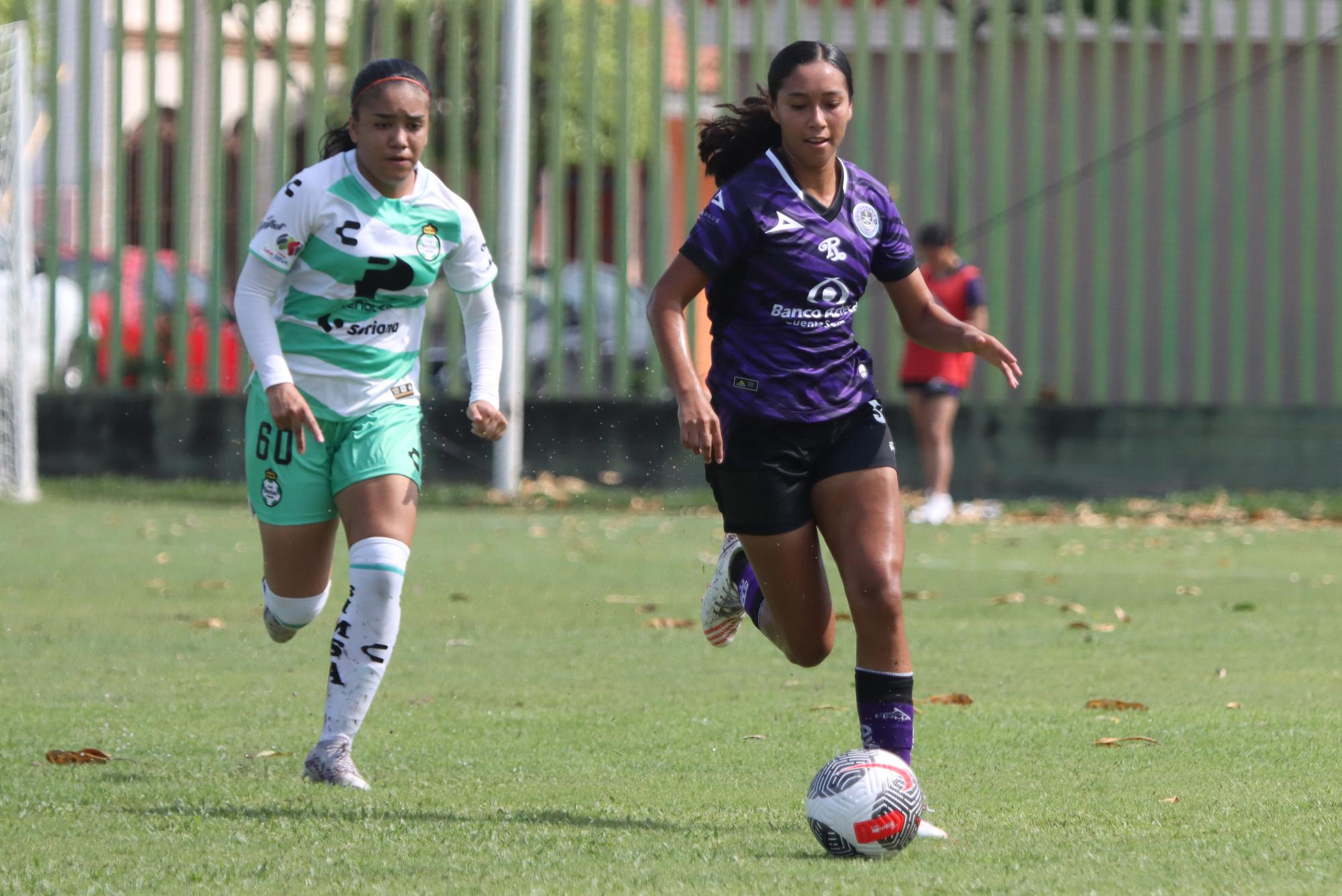 $!Mazatlán Femenil Sub 19 debuta con derrota ante Santos