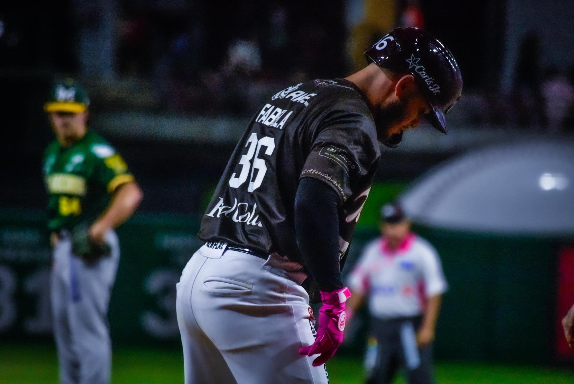 $!Gran salida de Víctor Castañeda guía a Tomateros de Culiacán