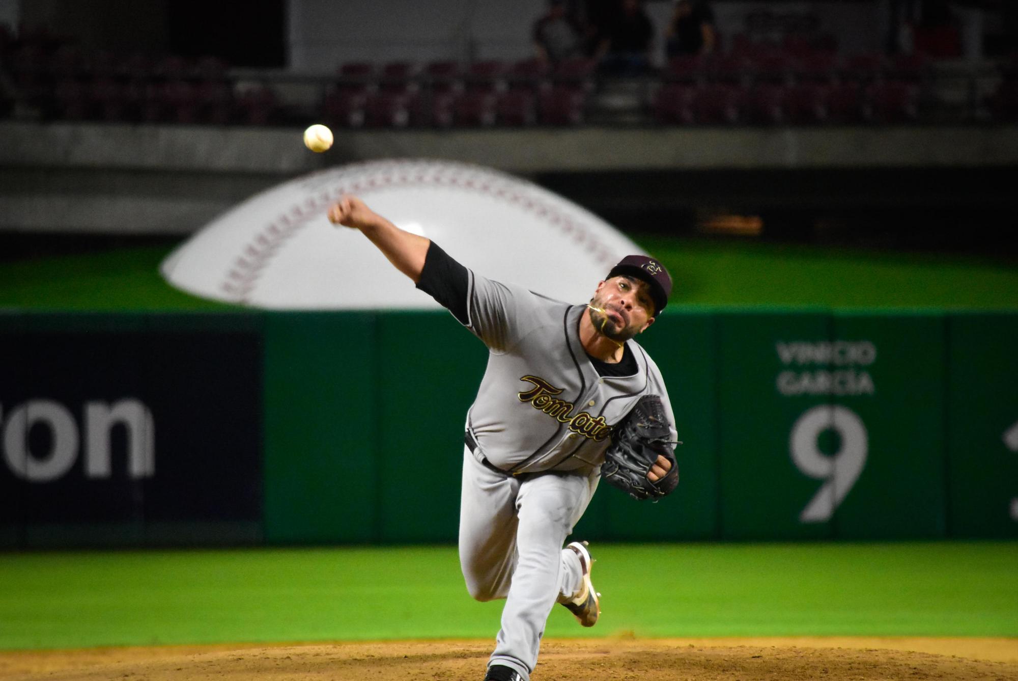 $!Cañeros de Los Mochis le pega de visita a Tomateros de Culiacán en el Cuadrangular del Bienestar 2024