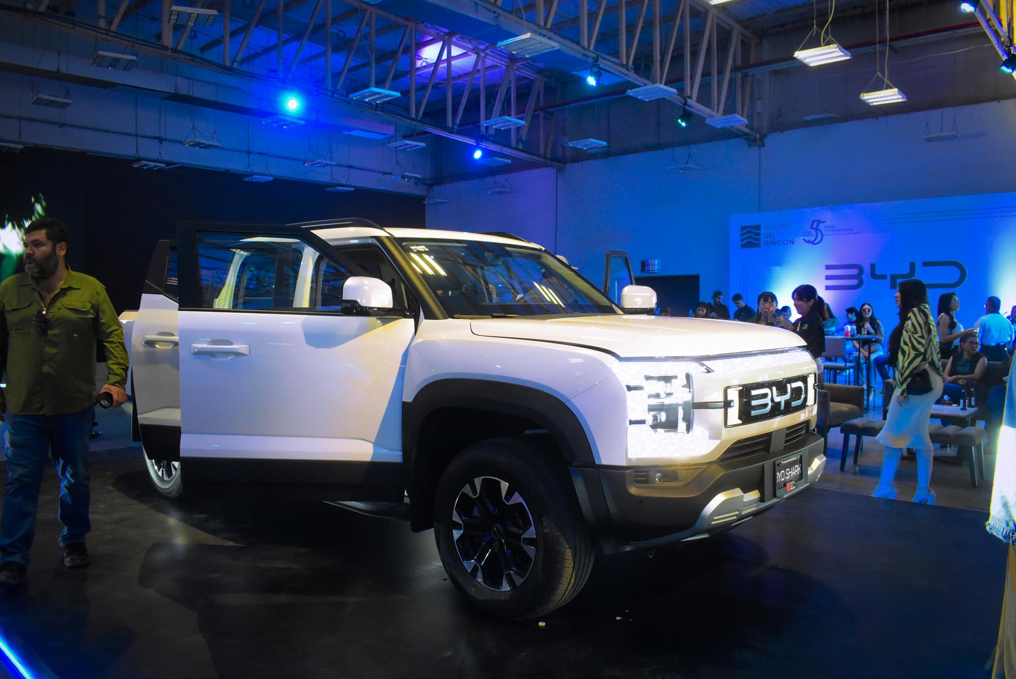 $!BYD Shark es una potente pickup híbrida lista para el mercado sinaloense.