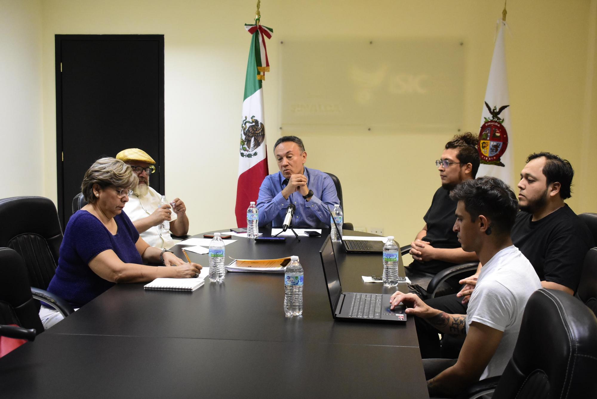 $!Juan Salvador Avilés comparte los detalles del Festival de Rock Sinaloa.