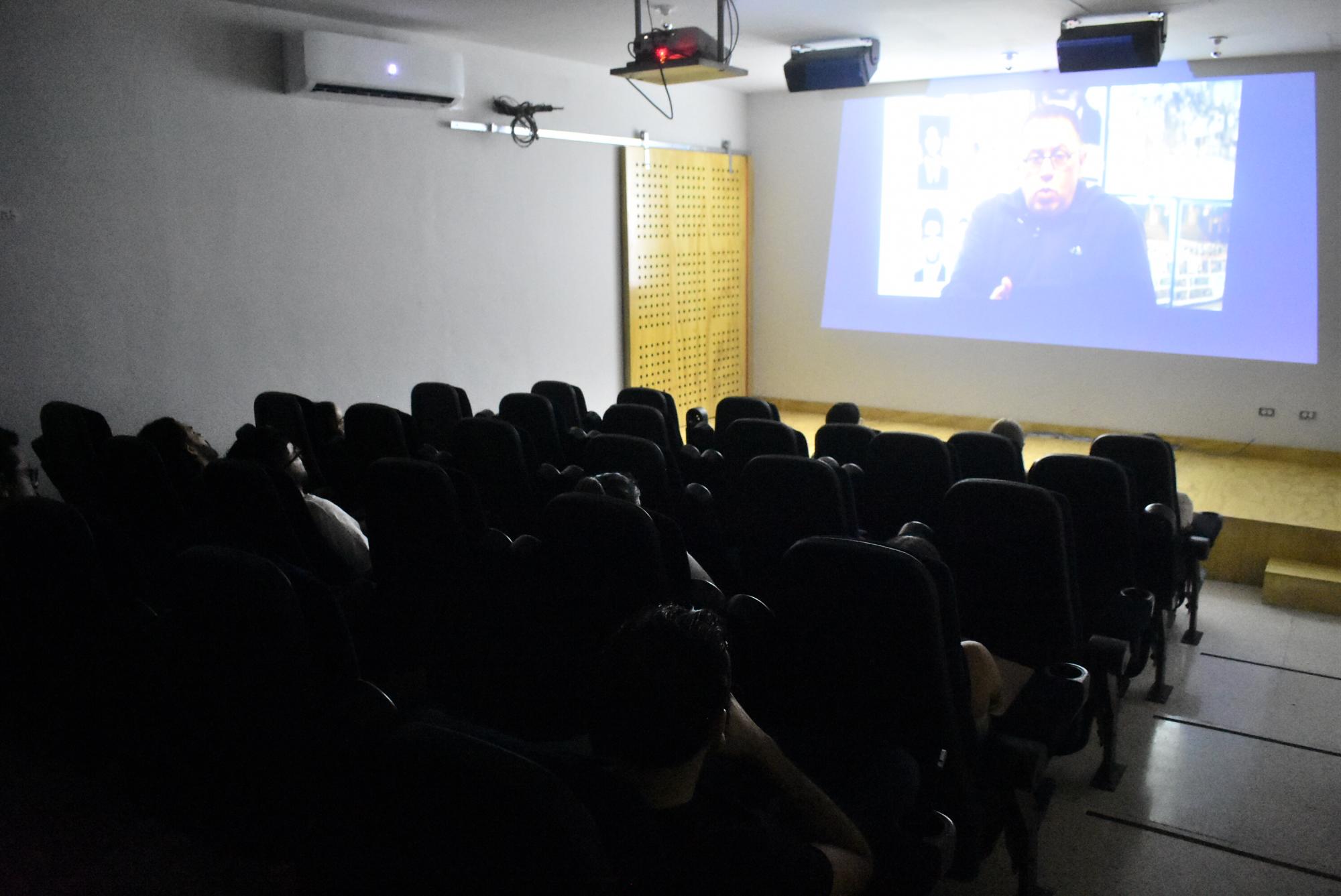 $!La proyección se realizó en el auditorio de La Casa del Maquío.