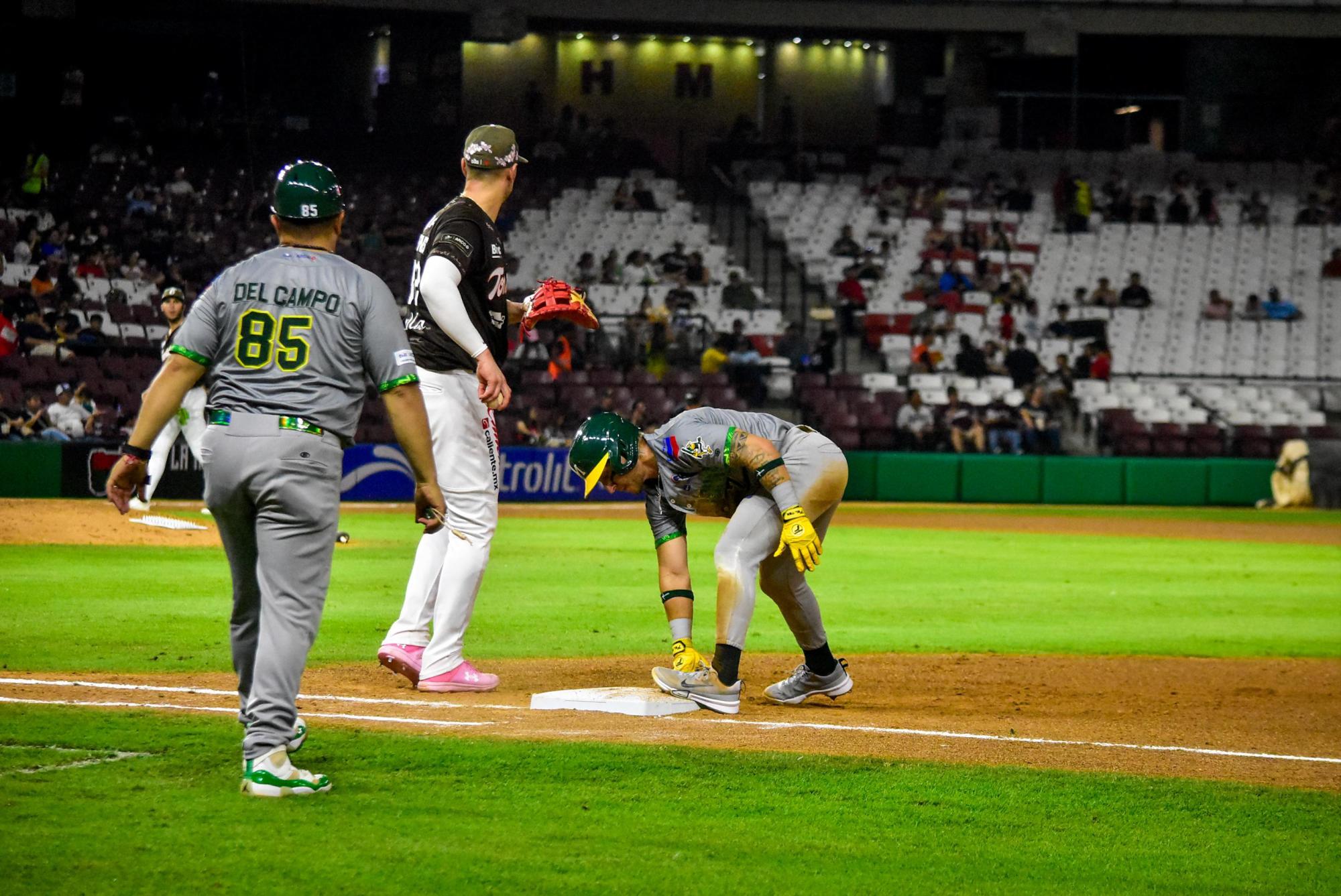 $!Cañeros de Los Mochis iguala la Serie Rosa en Culiacán