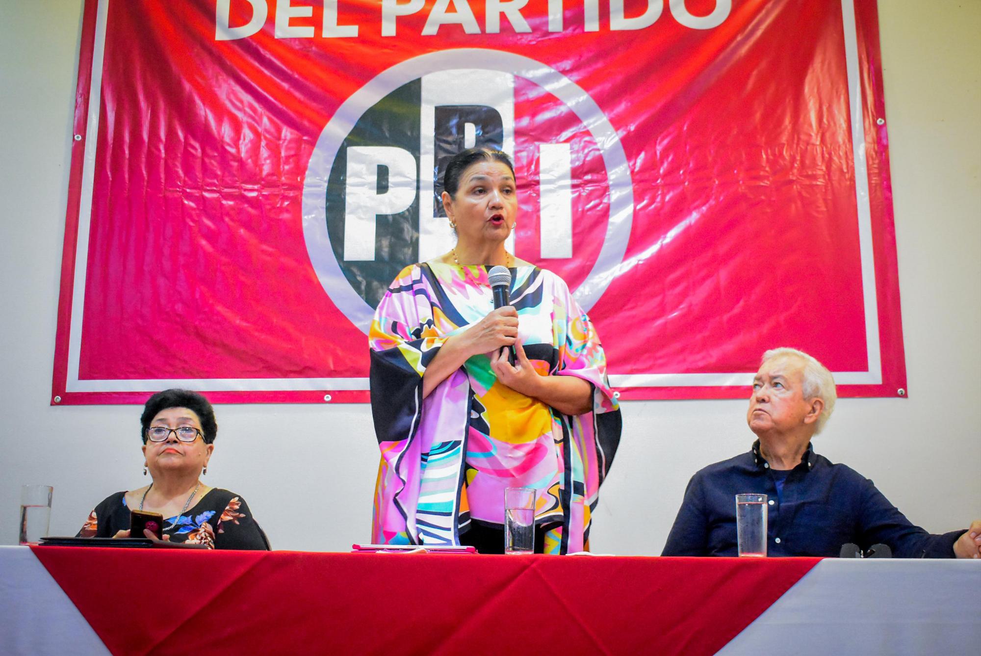 $!Señala Dulce María Sauri que el PRI está ‘moribundo’; rechazan reelección de ‘Alito’