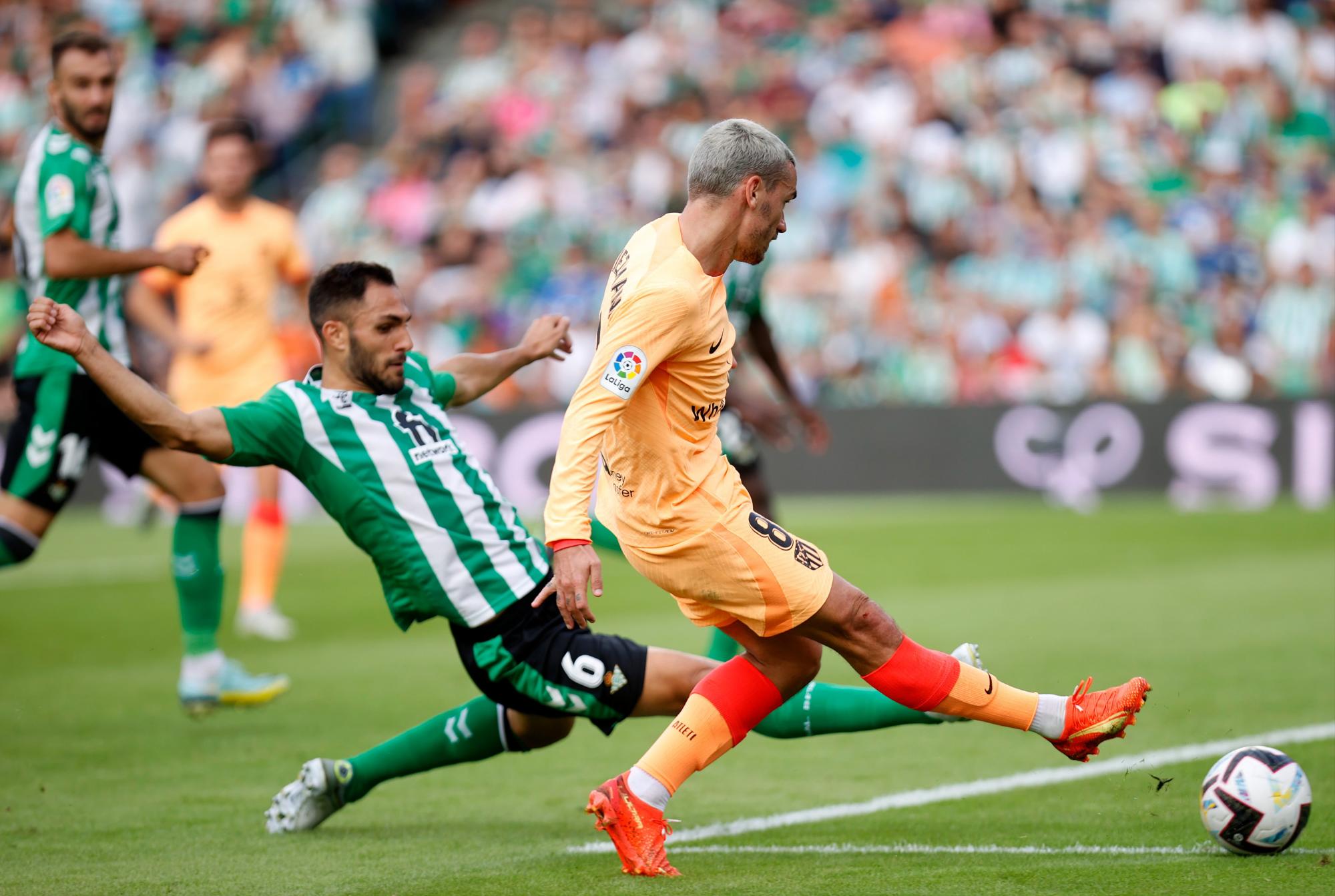 $!Andrés Guardado es titular en derrota del Betis ante Atlético de Madrid