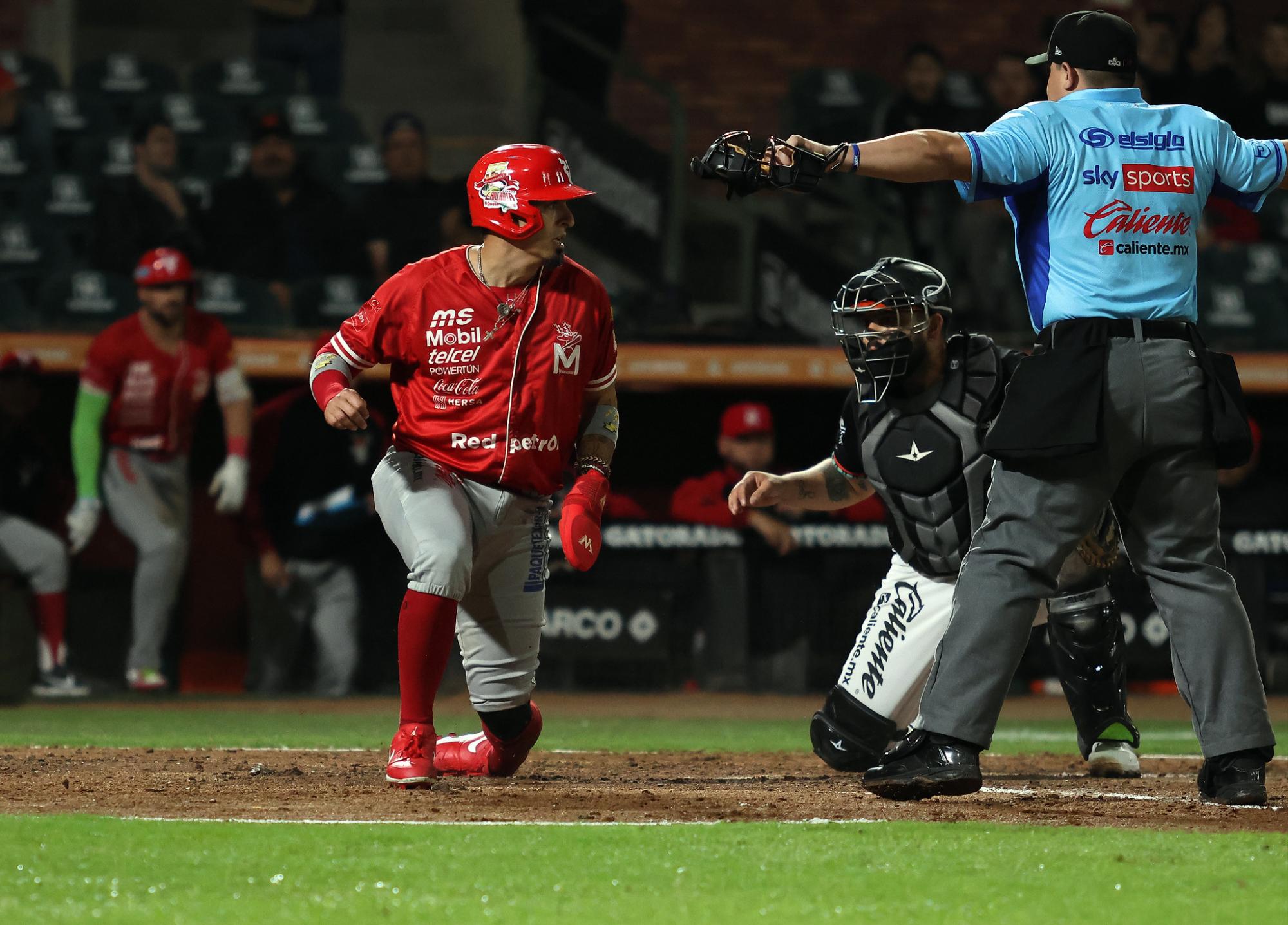 $!Venados de Mazatlán ataca temprano en Hermosillo y pega primero en la serie