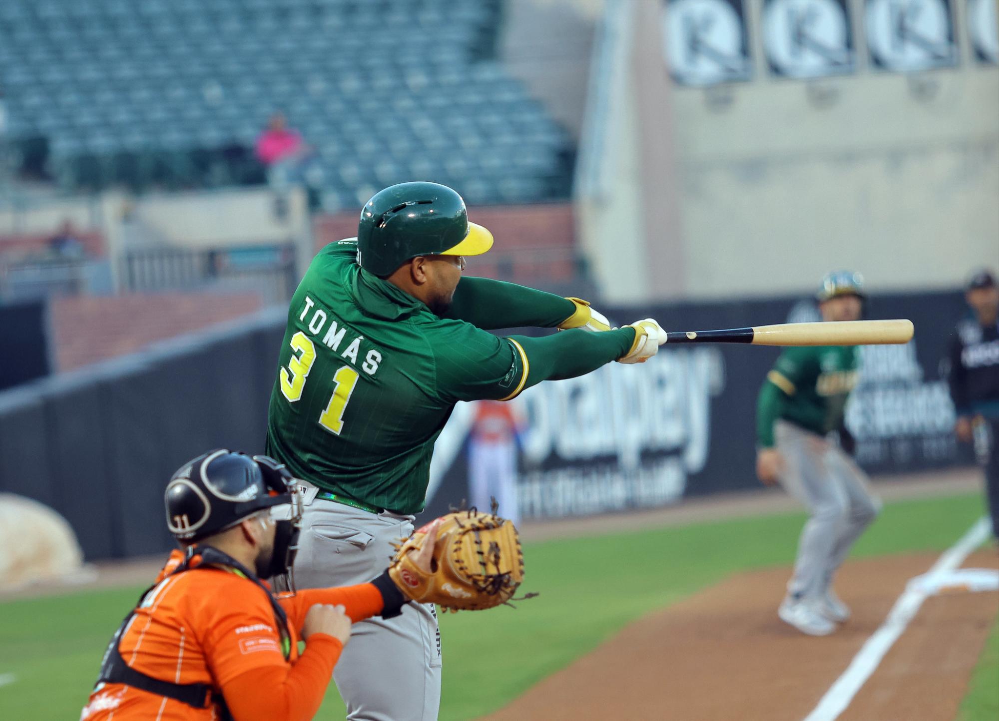 $!Con un Robert Stock de 10, los Naranjeros se llevan el tercero de la serie ante Cañeros