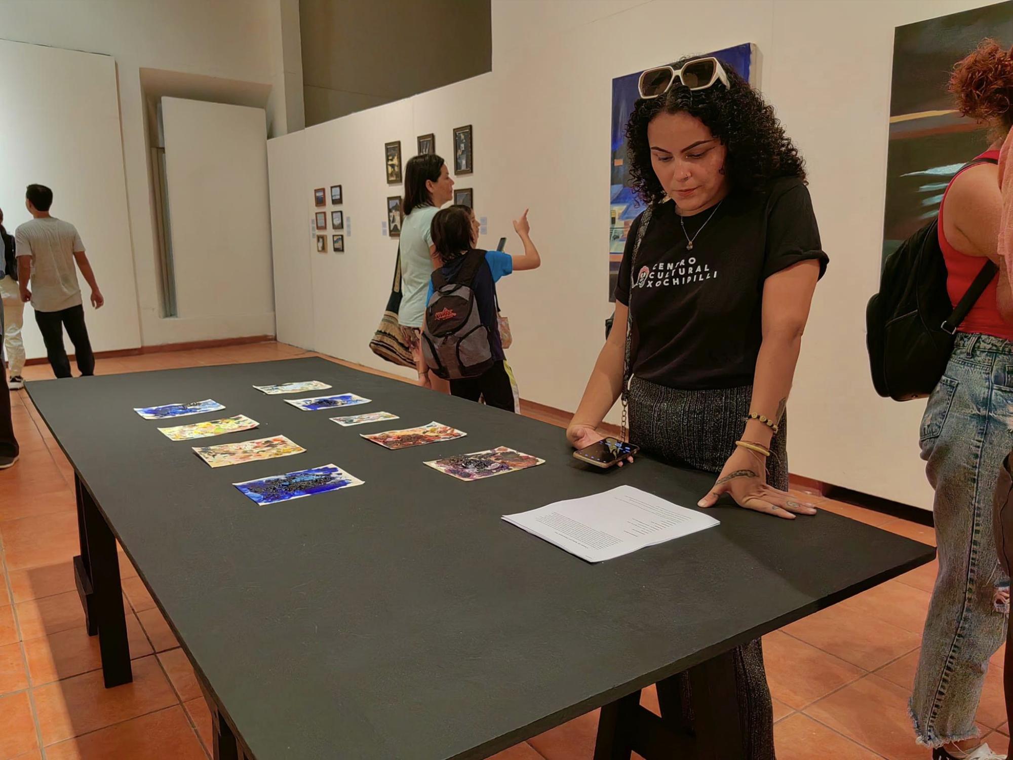 $!Refleja Esperanza Vaz escenarios naturales en su exposición ‘Cuerpo de agua’