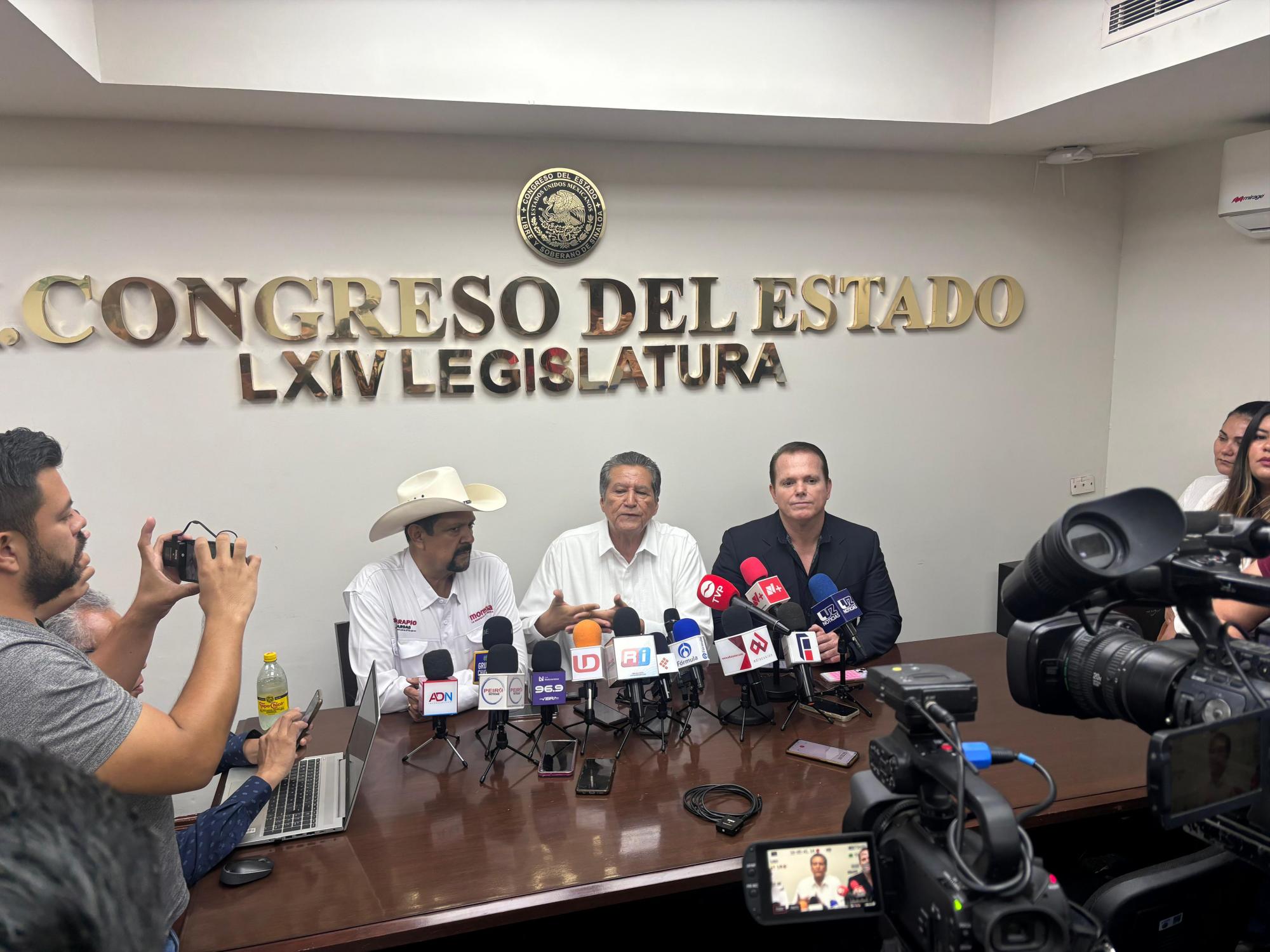 $!Aprueba Congreso de Sinaloa renuncia de Sara Bruna Quiñónez a la FGE