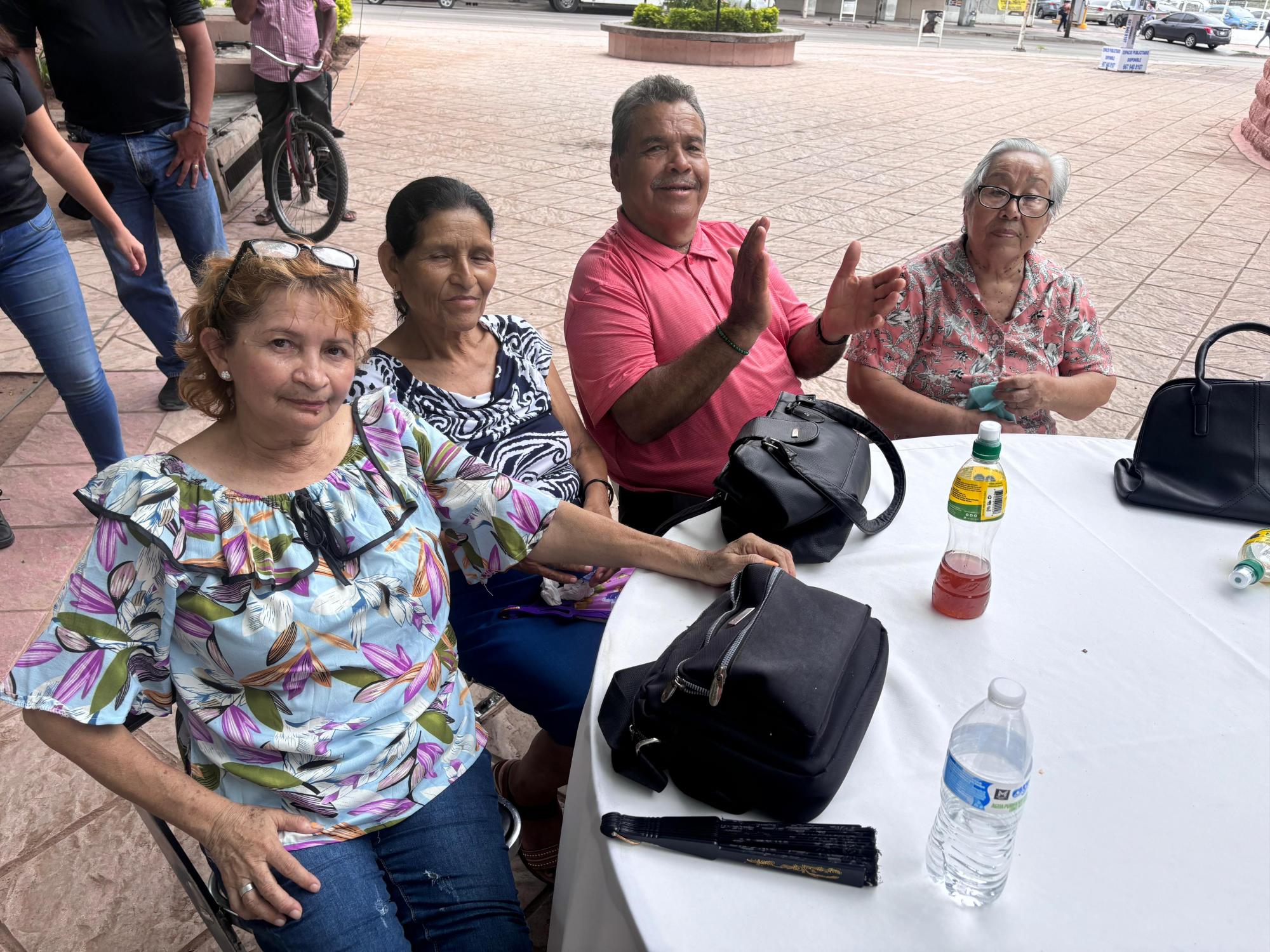 $!Una mañana de alegría y diversión: Cruz Roja Culiacán organiza festejo por el Día del Abuelo