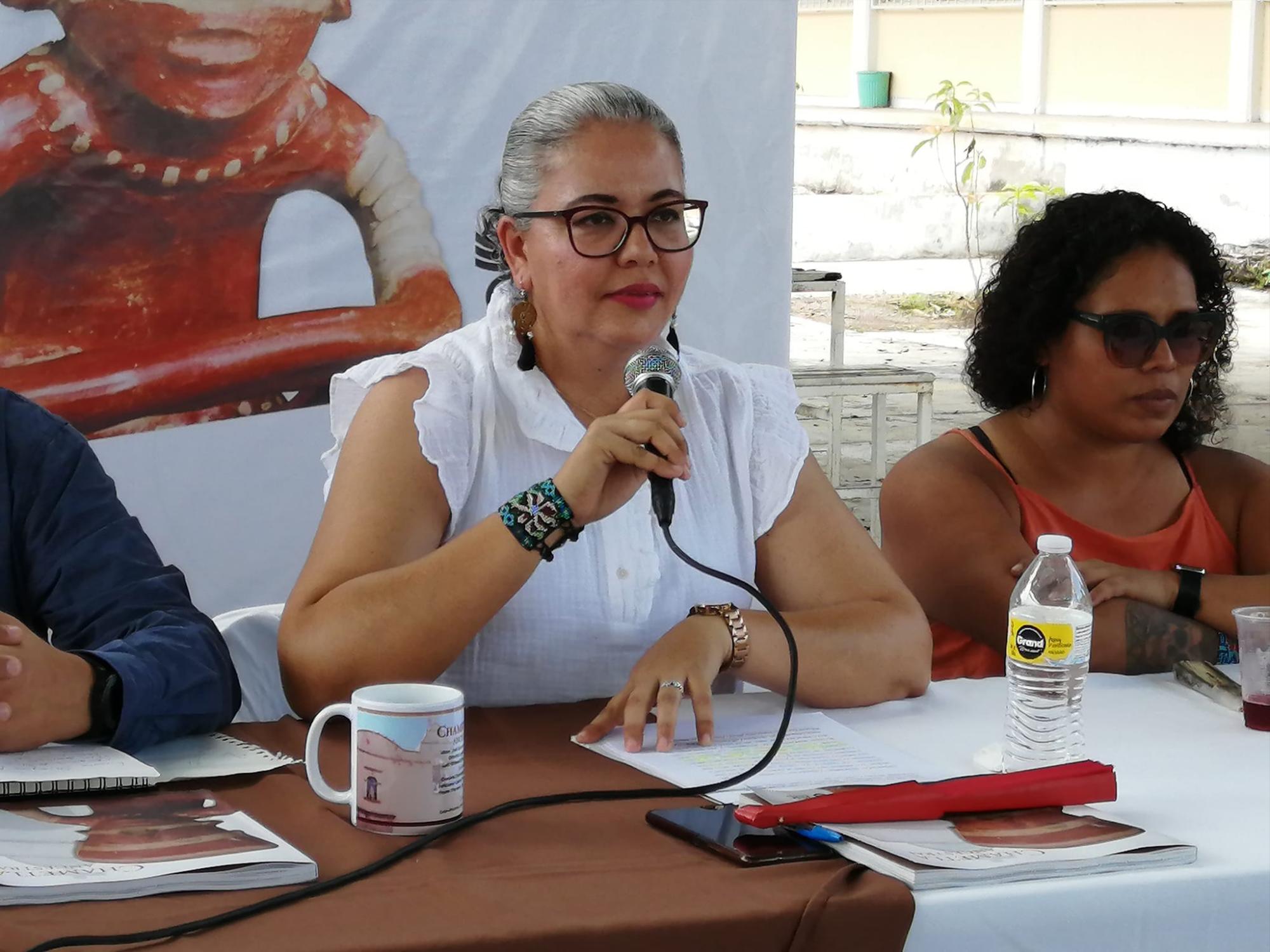 $!Graciela Domínguez Nava, titular de la Secretaría de Educación Pública y Cultura, encabezó la presentación.