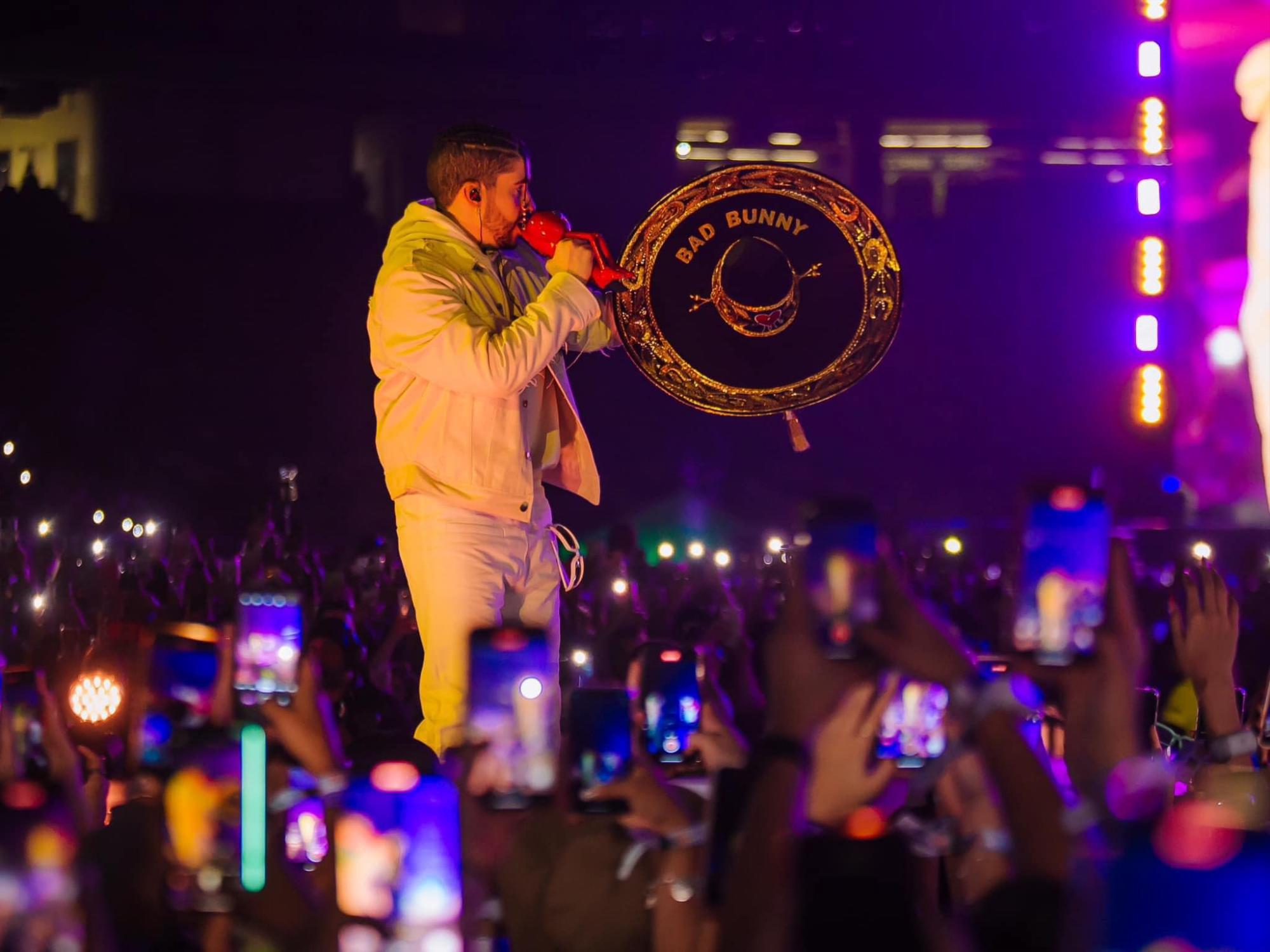 $!Causa furor Bad Bunny durante sus dos conciertos en Monterrey